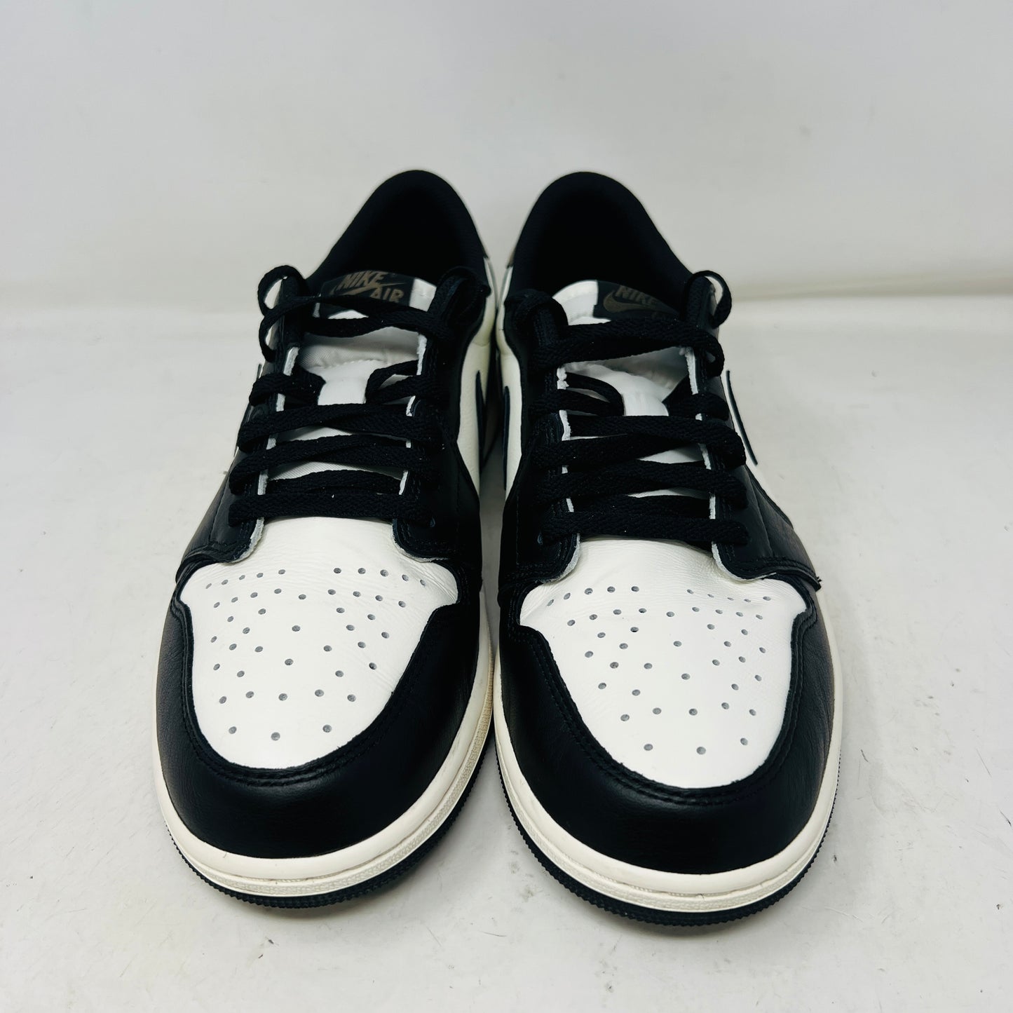 Jordan 1 Retro Low OG Mocha