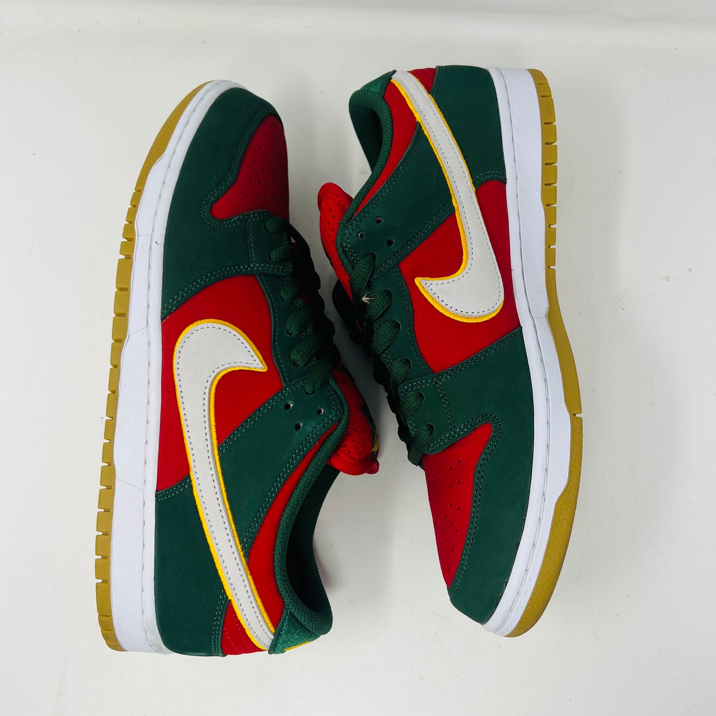 Nike SB Dunk Low Pro PRM Seattle Supersonics