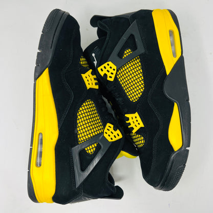 Jordan 4 Retro Thunder (2023)