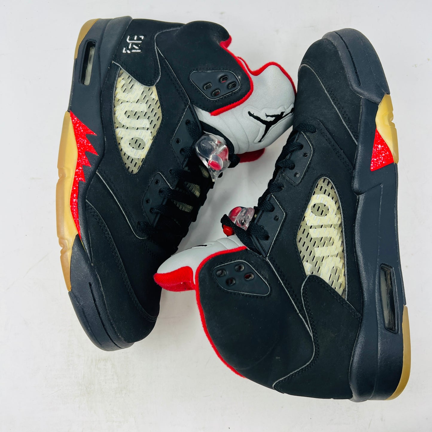 Jordan 5 Retro Supreme Black