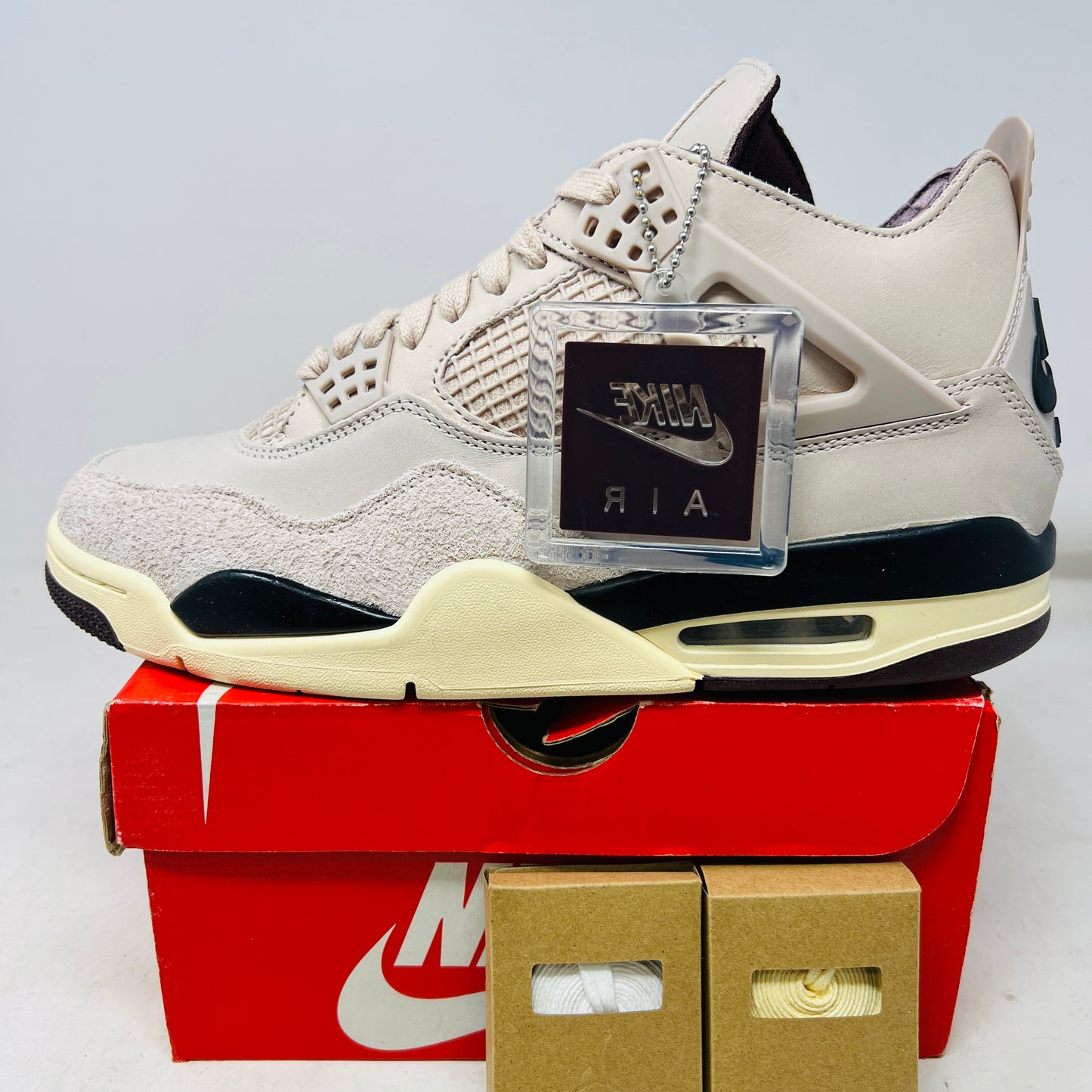 Jordan 4 Retro OG SP A Ma Maniére While You Were Sleeping (Women's)