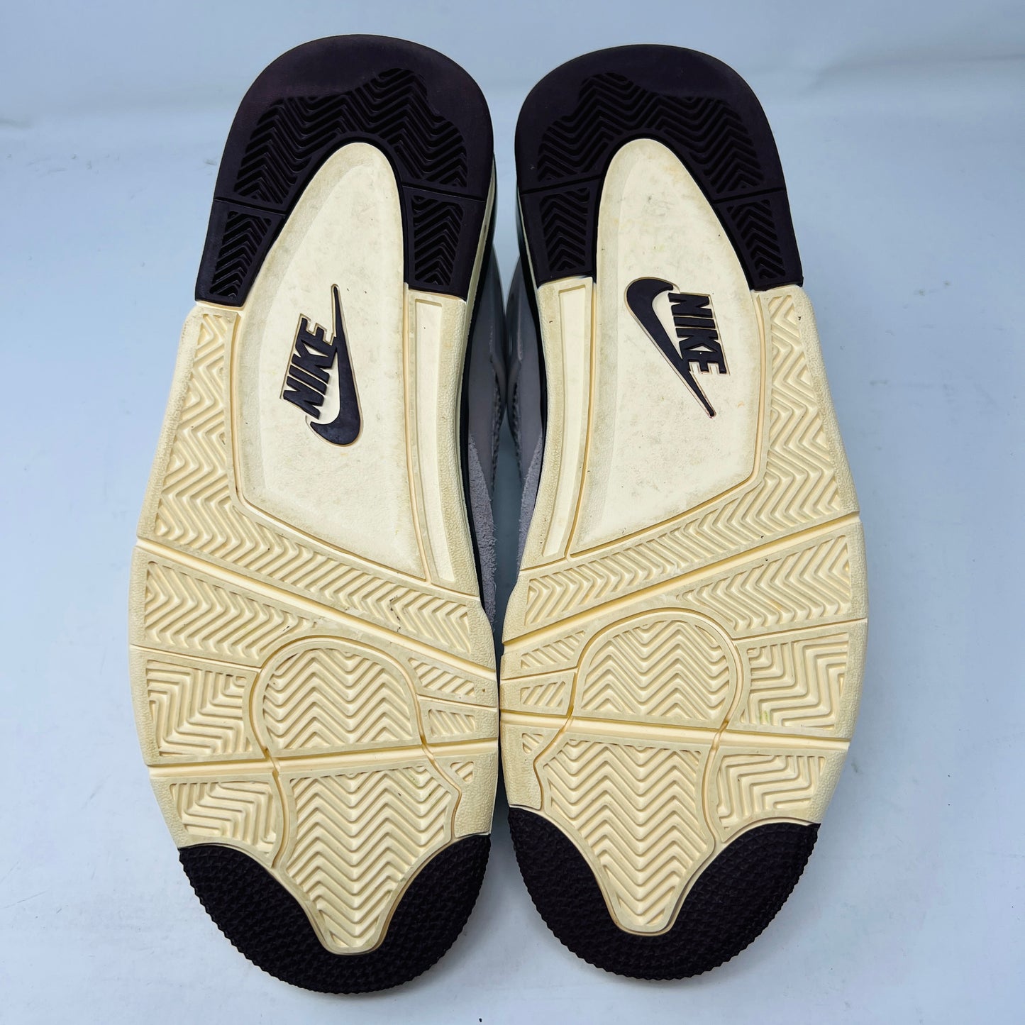 Jordan 4 Retro OG SP A Ma Maniére While You Were Sleeping (Women's)