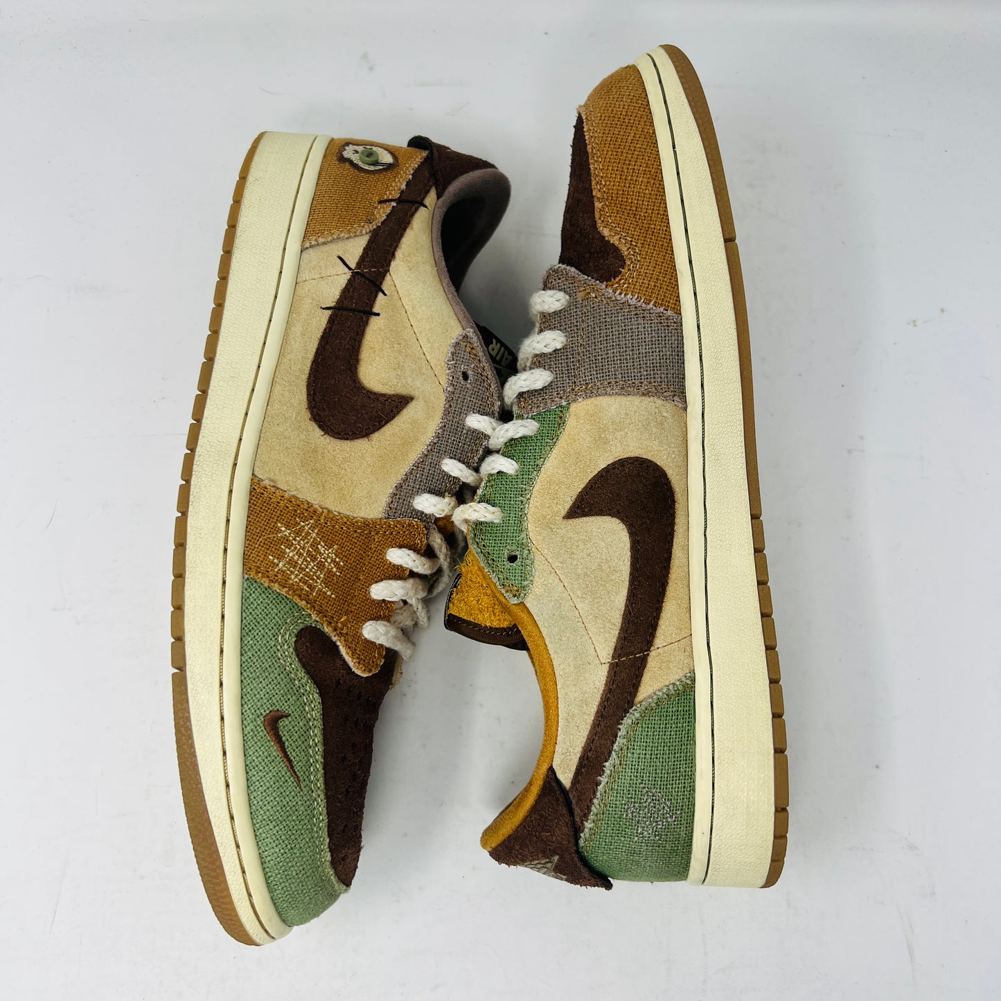 Jordan 1 Retro Low OG Zion Williamson Voodoo