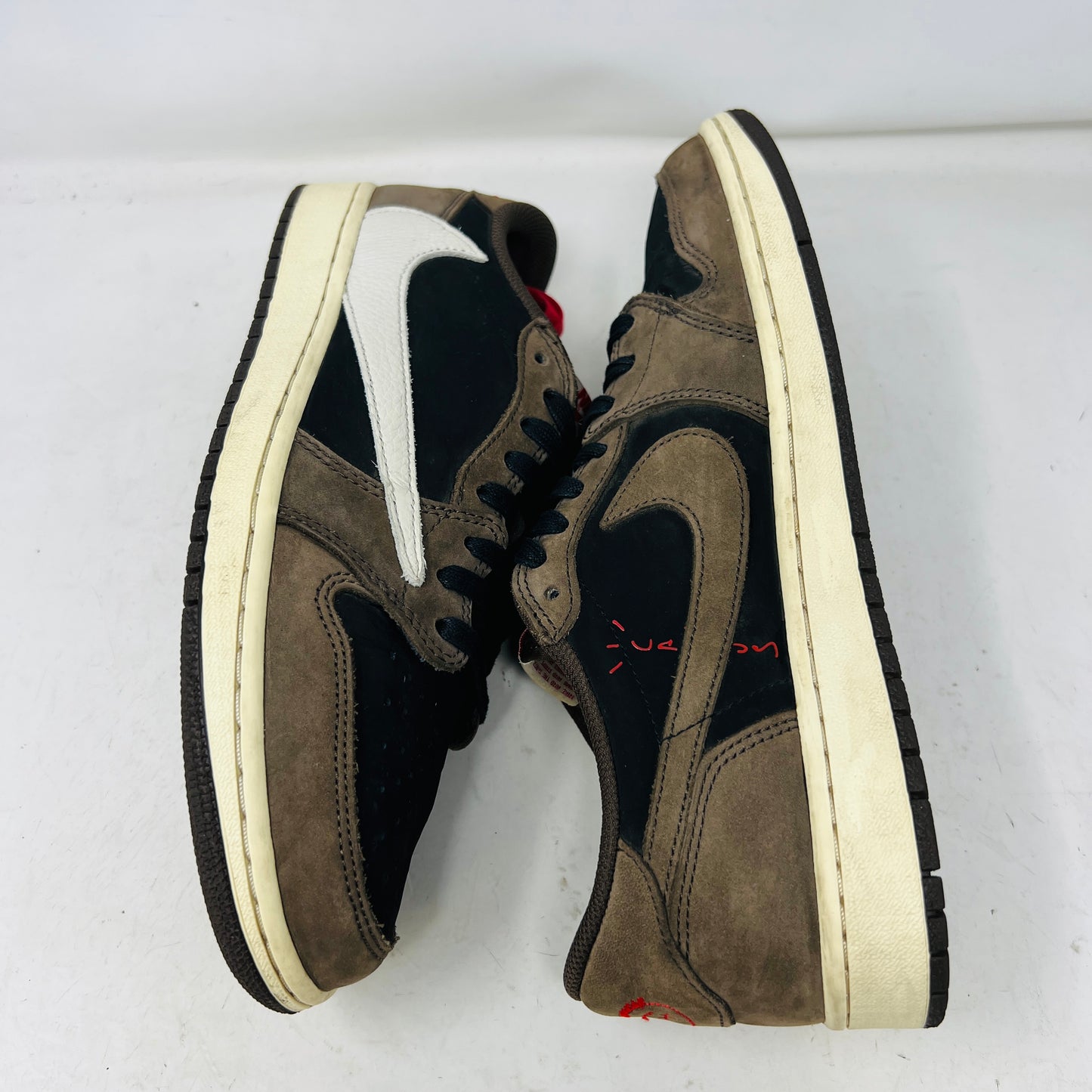 Jordan 1 Retro Low OG SP Travis Scott Mocha