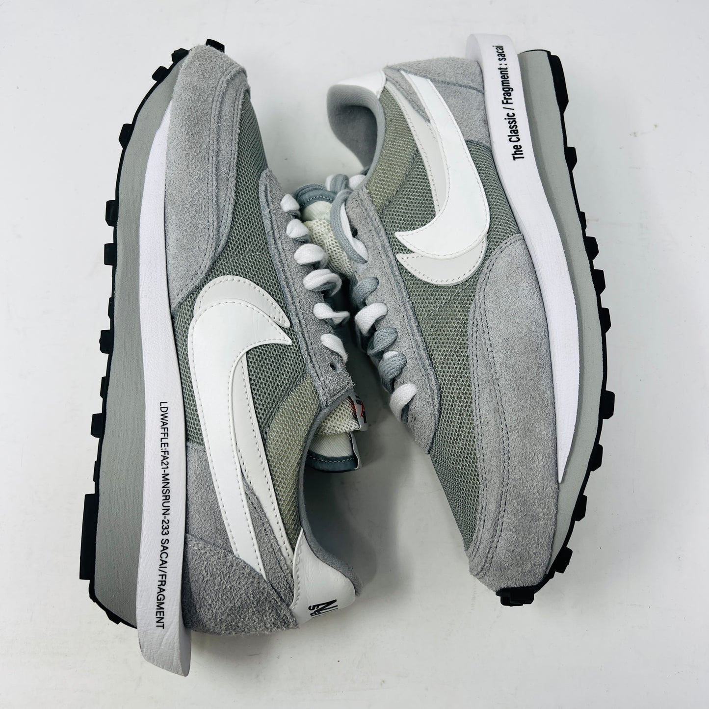 Nike LD Waffle SF sacai Fragment Grey