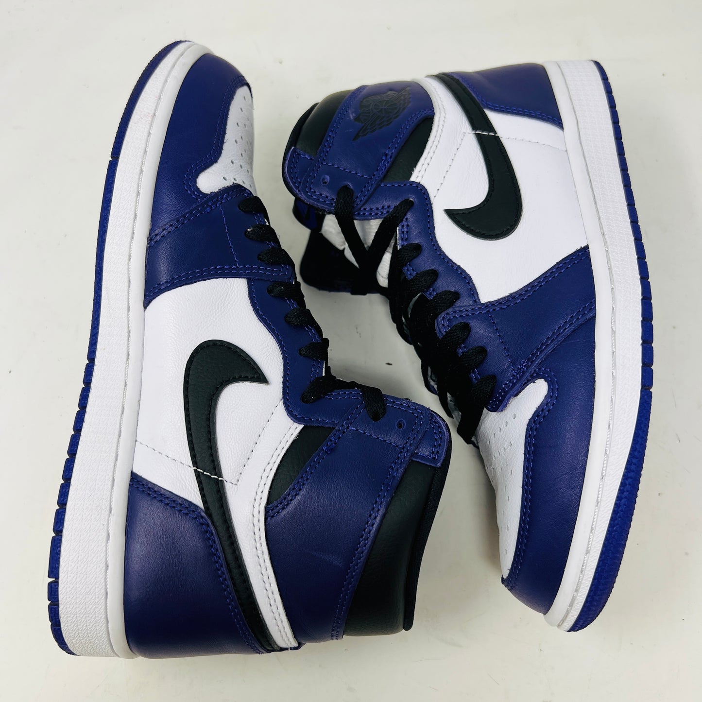 Jordan 1 Retro High Court Purple White