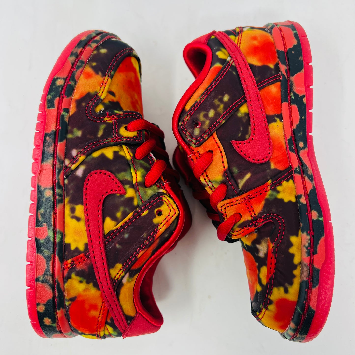 Nike SB Dunk Low The Wizard of Oz Poppy Field (TD)