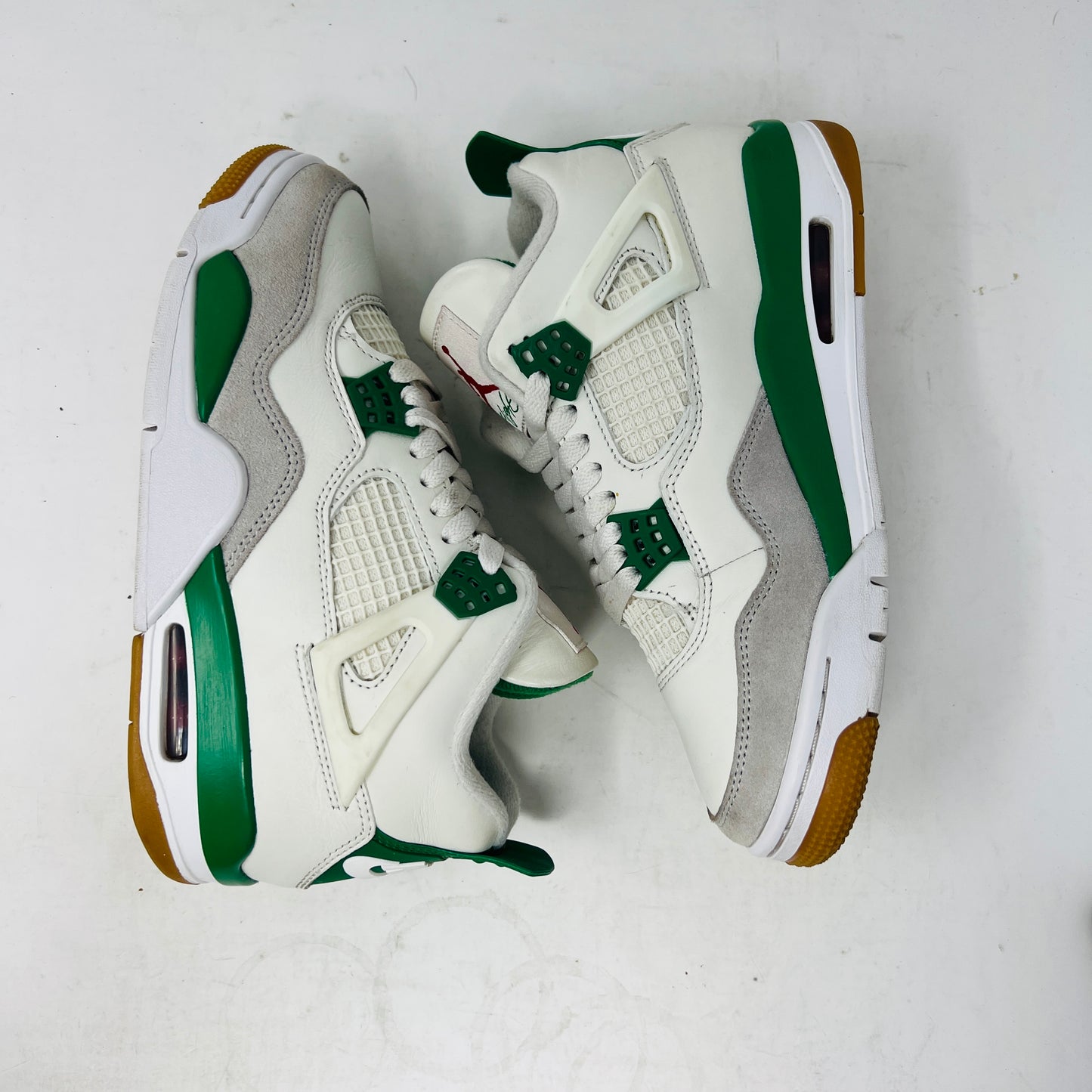 Jordan 4 Retro SB Pine Green