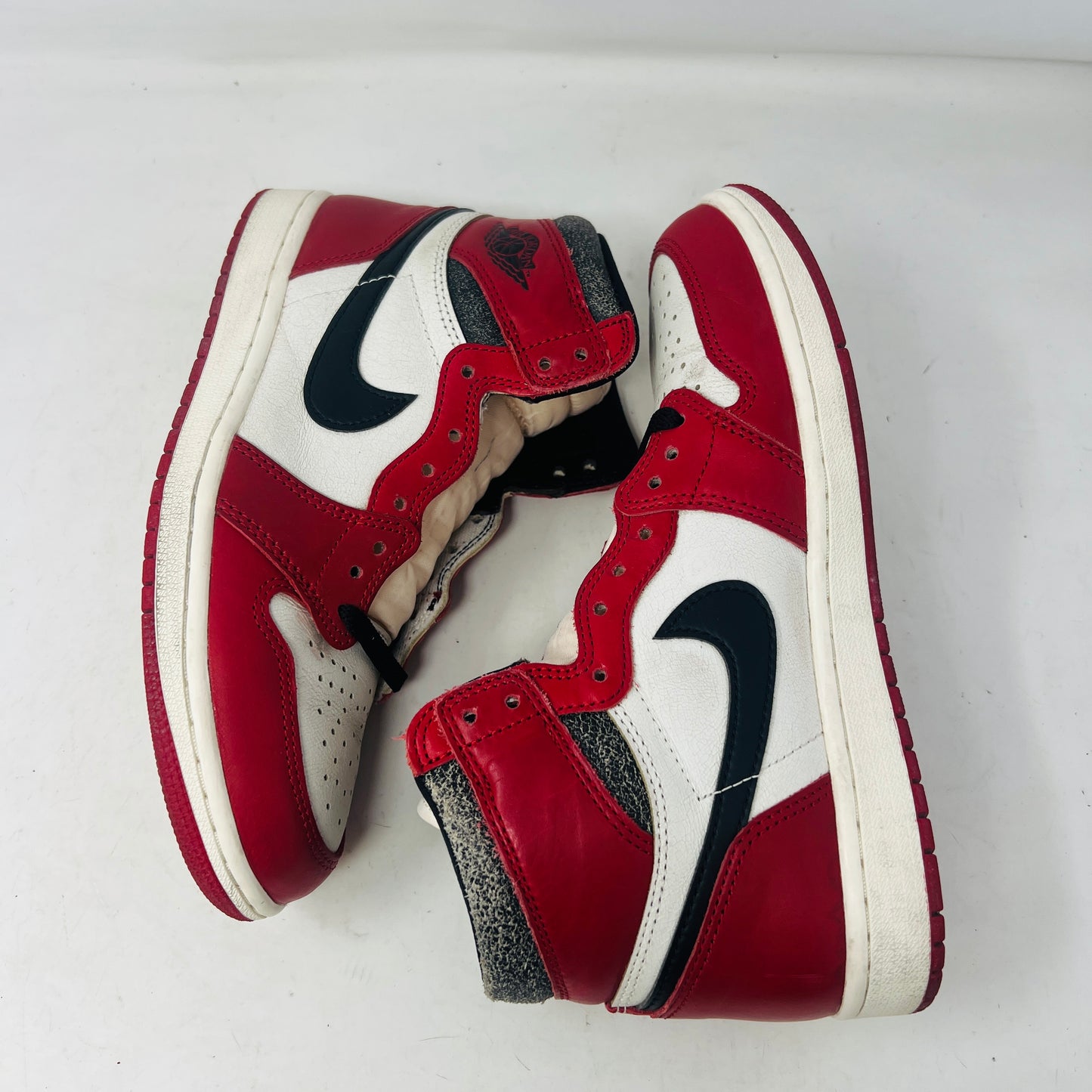 Jordan 1 Retro High OG Chicago Lost and Found