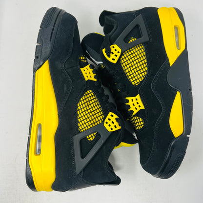 Jordan 4 Retro Thunder (2023)