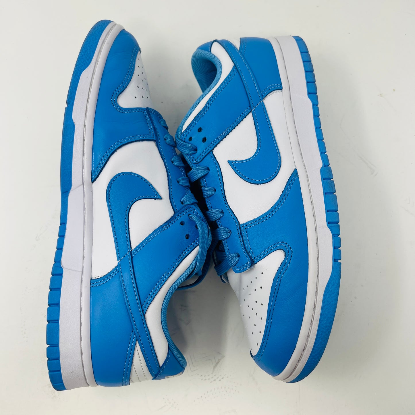 Nike Dunk Low UNC (2021)