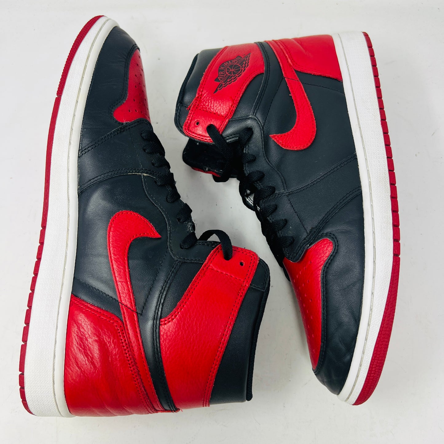 Jordan 1 Retro High Bred Banned (2016)