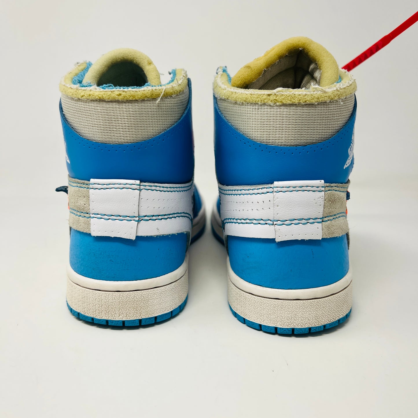 Jordan 1 Retro High Off-White University Blue