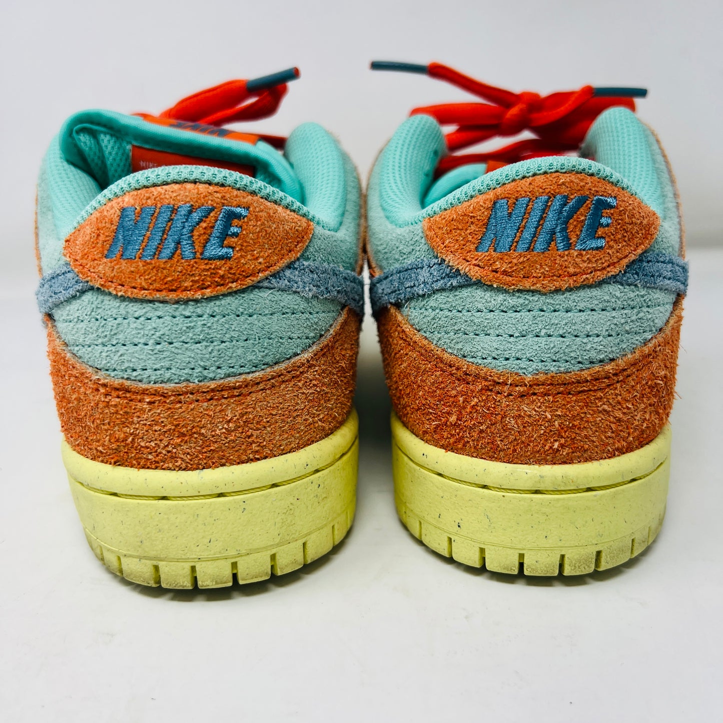 Nike SB Dunk Low Orange Emerald Rise
