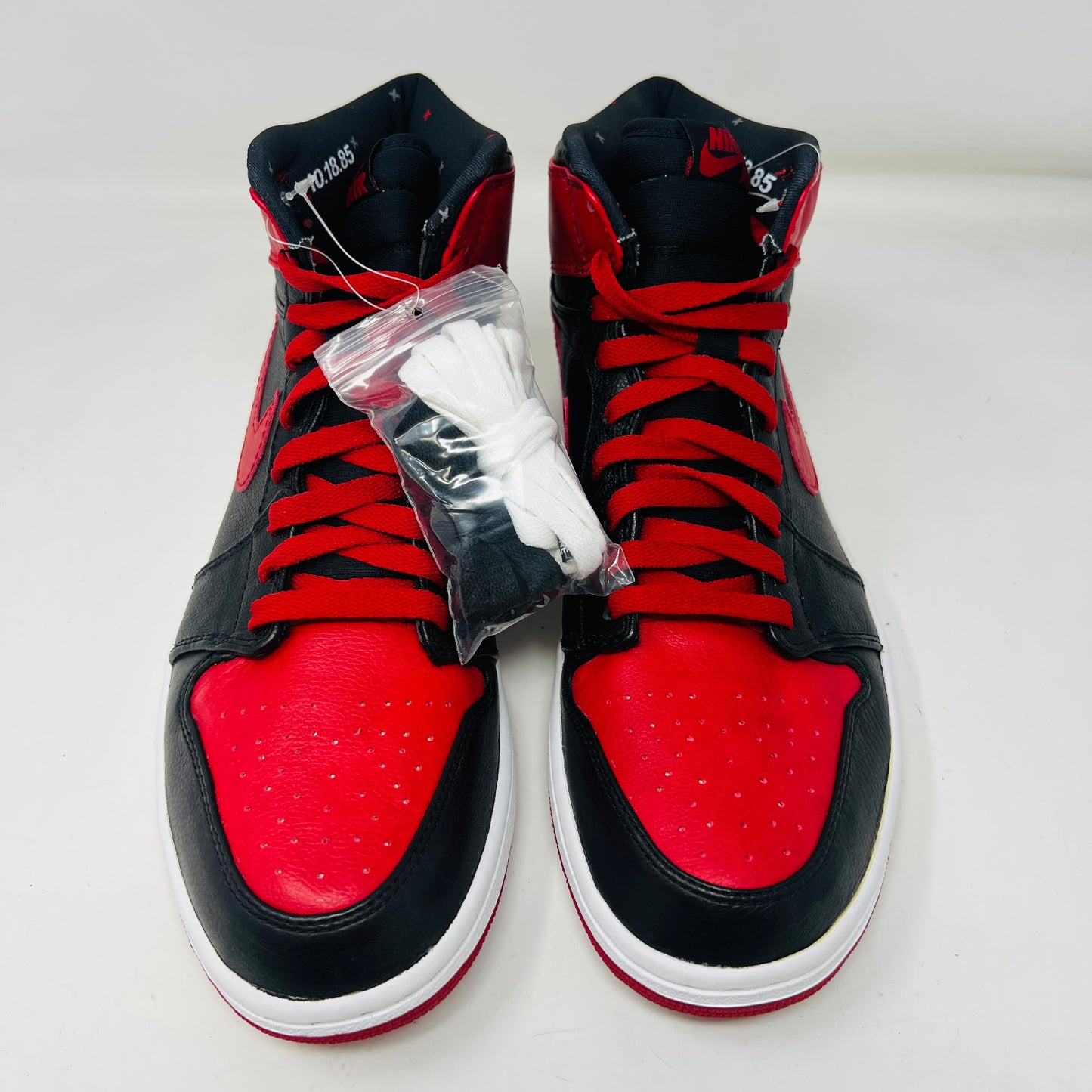 Jordan 1 Retro Banned (B-Grade) (2011)