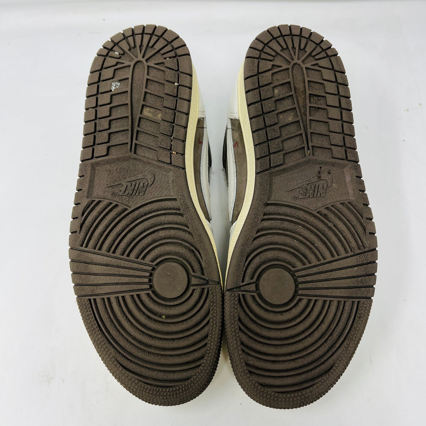 Jordan 1 Retro Low OG SP Travis Scott Reverse Mocha