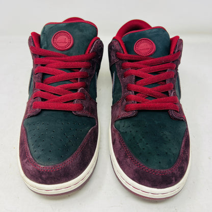 Nike SB Dunk Low Riot Skateshop