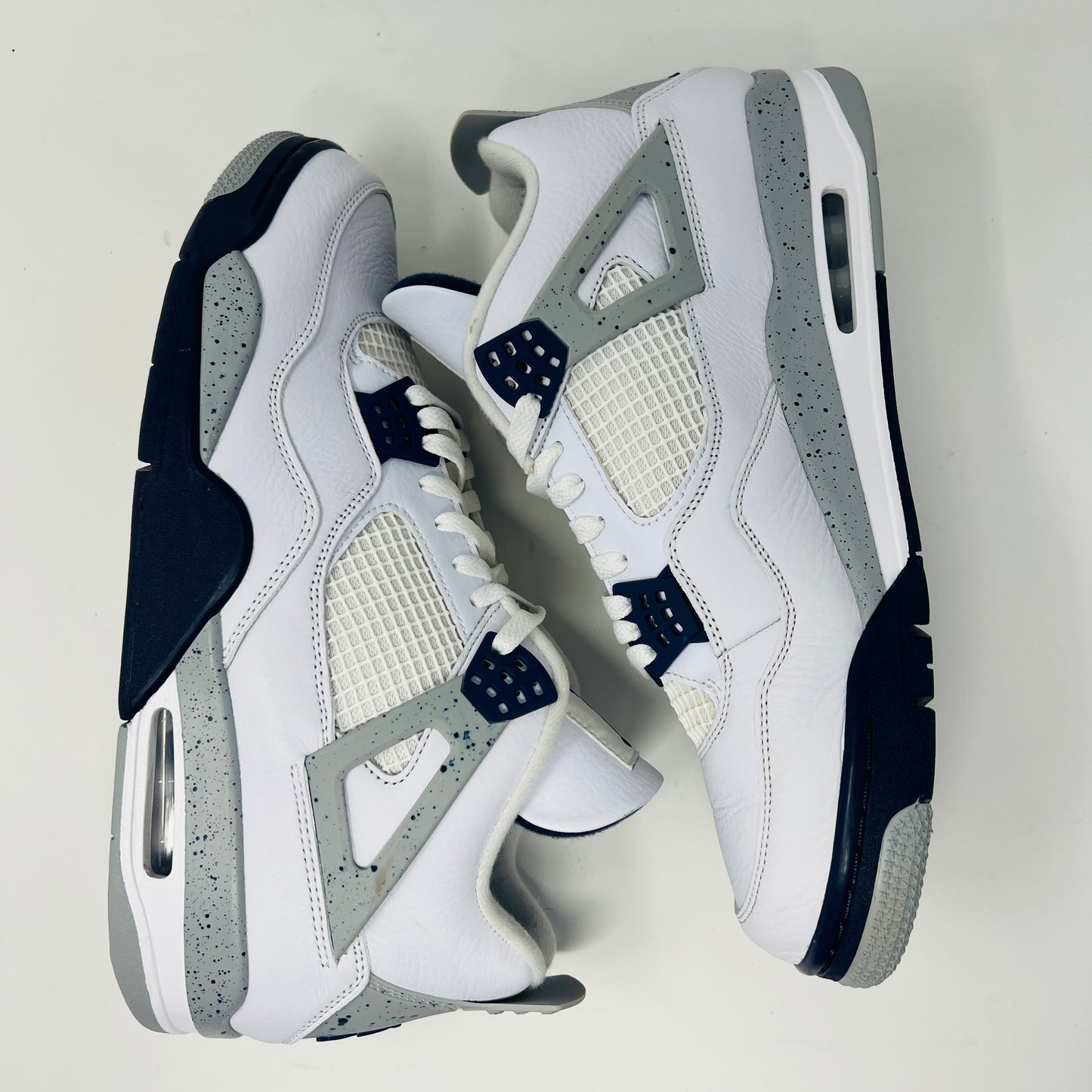 Jordan 4 Retro Midnight Navy