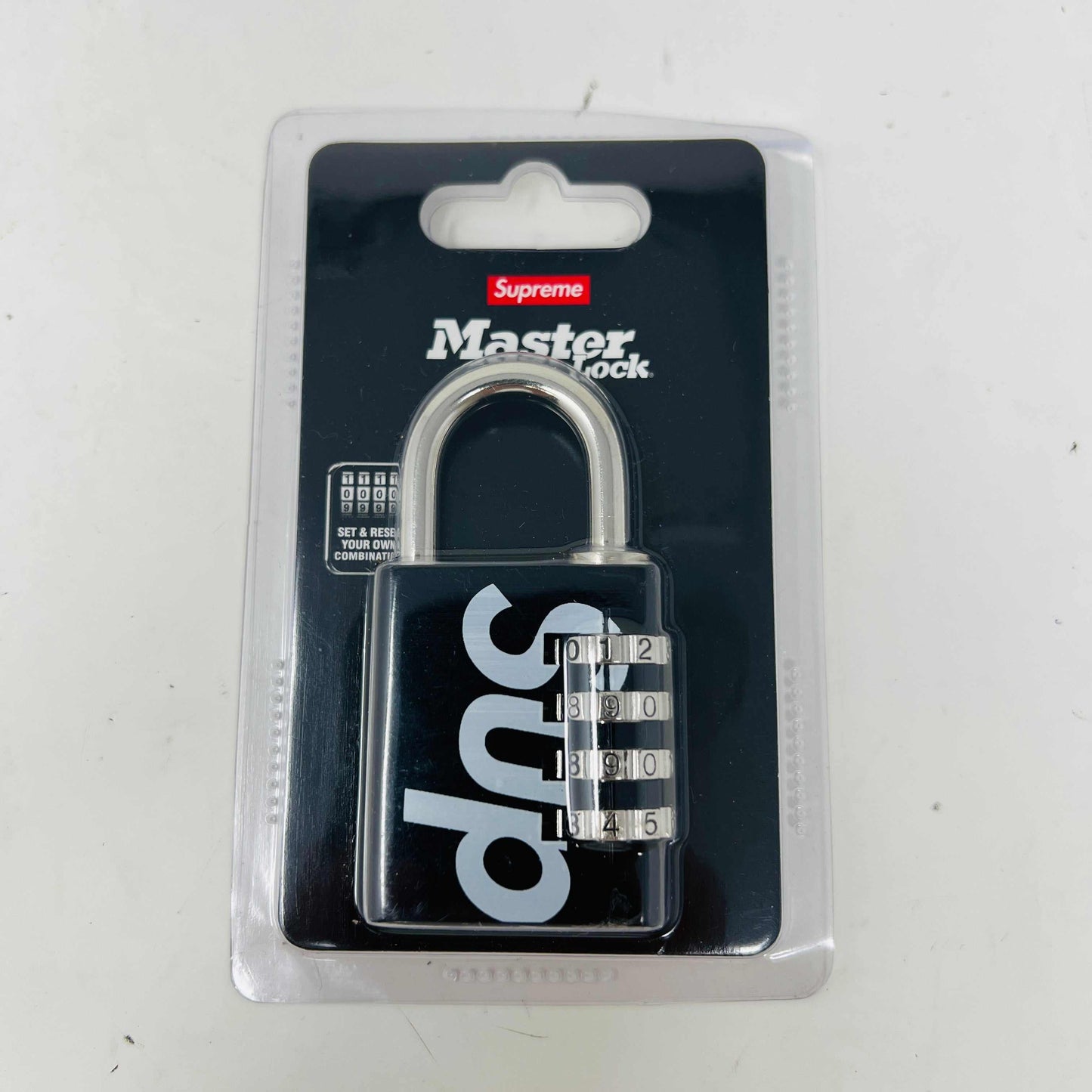 Supreme Masterlock Numeric Lock Black
