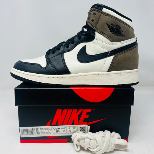 Jordan 1 Retro High Dark Mocha (GS)