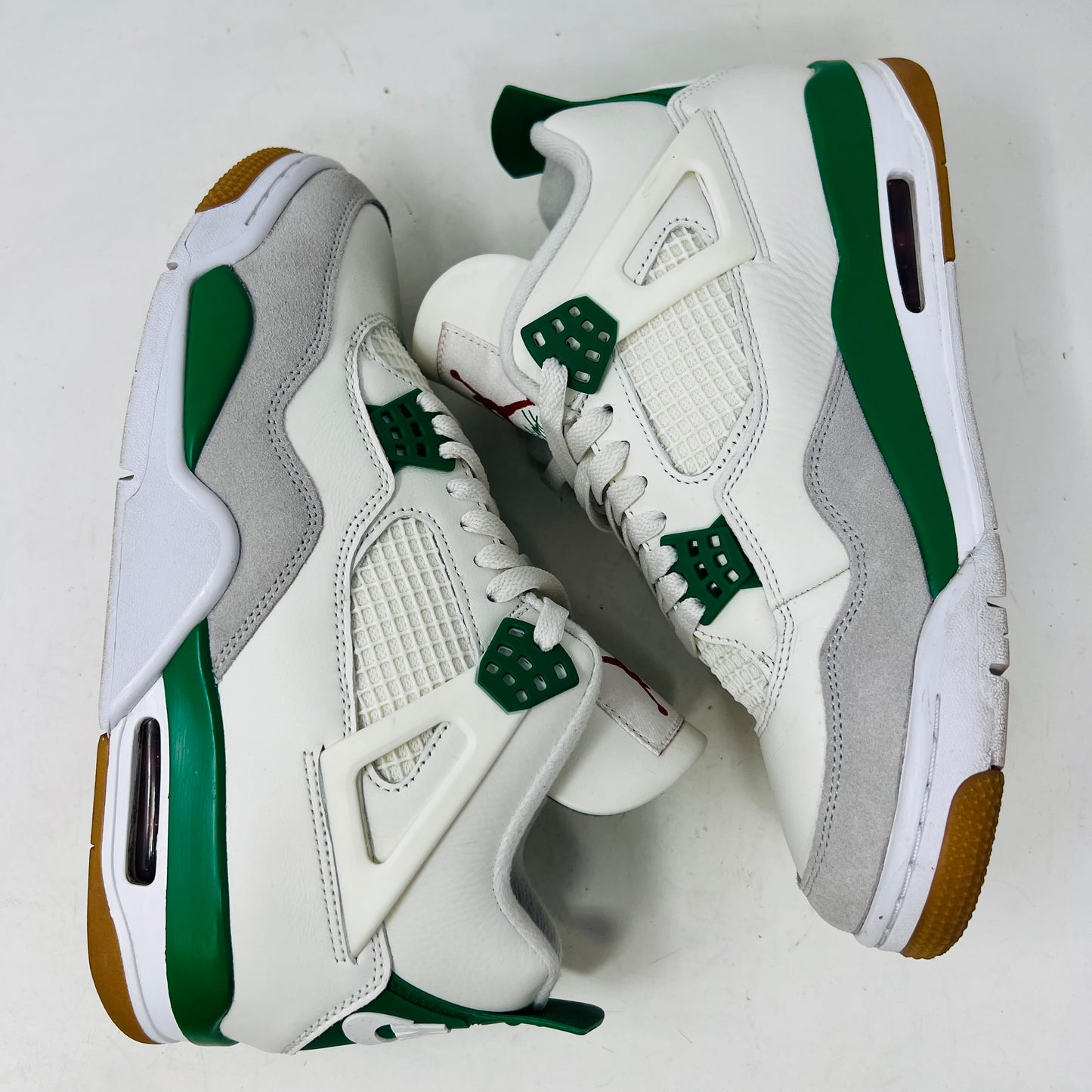 Jordan 4 Retro SB Pine Green