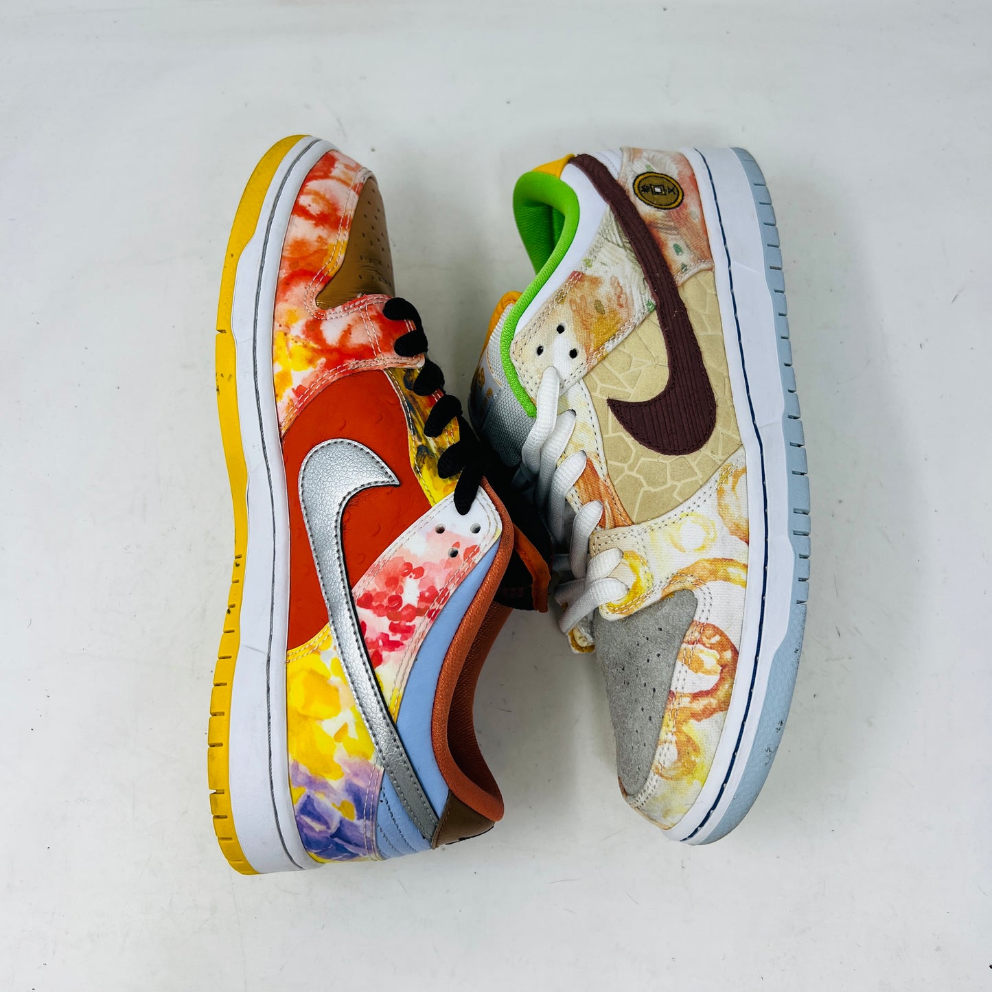 Nike SB Dunk Low Street Hawker (2021)