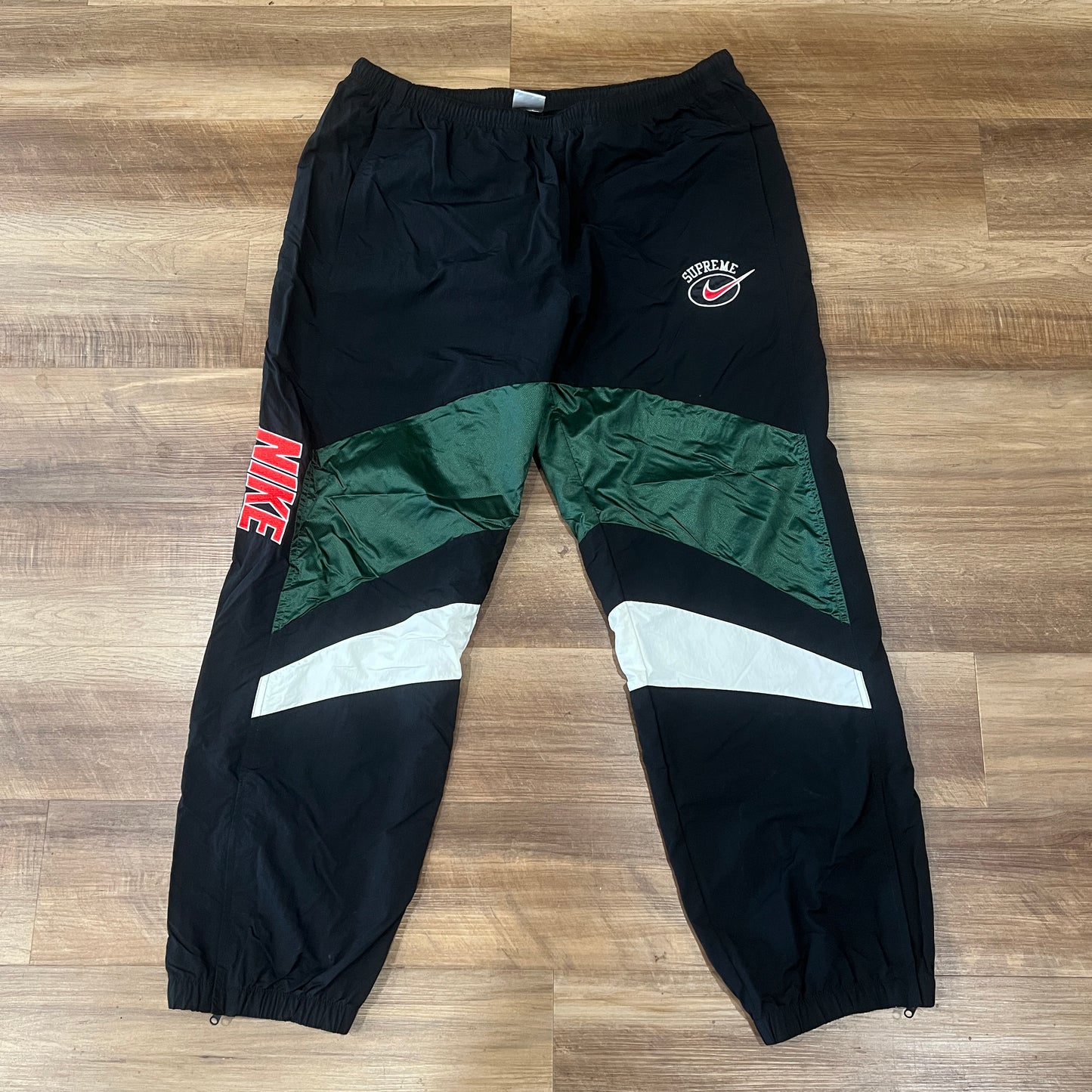 Supreme Nike Warm Up Pant Green