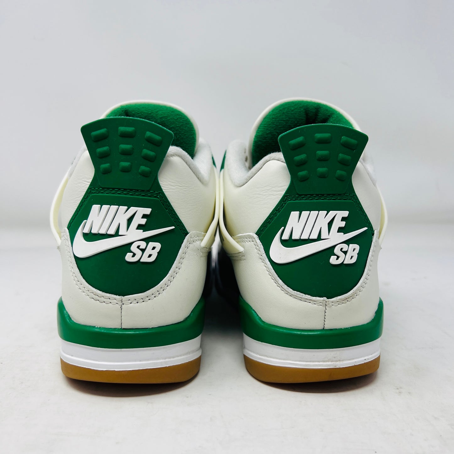 Jordan 4 Retro SB Pine Green