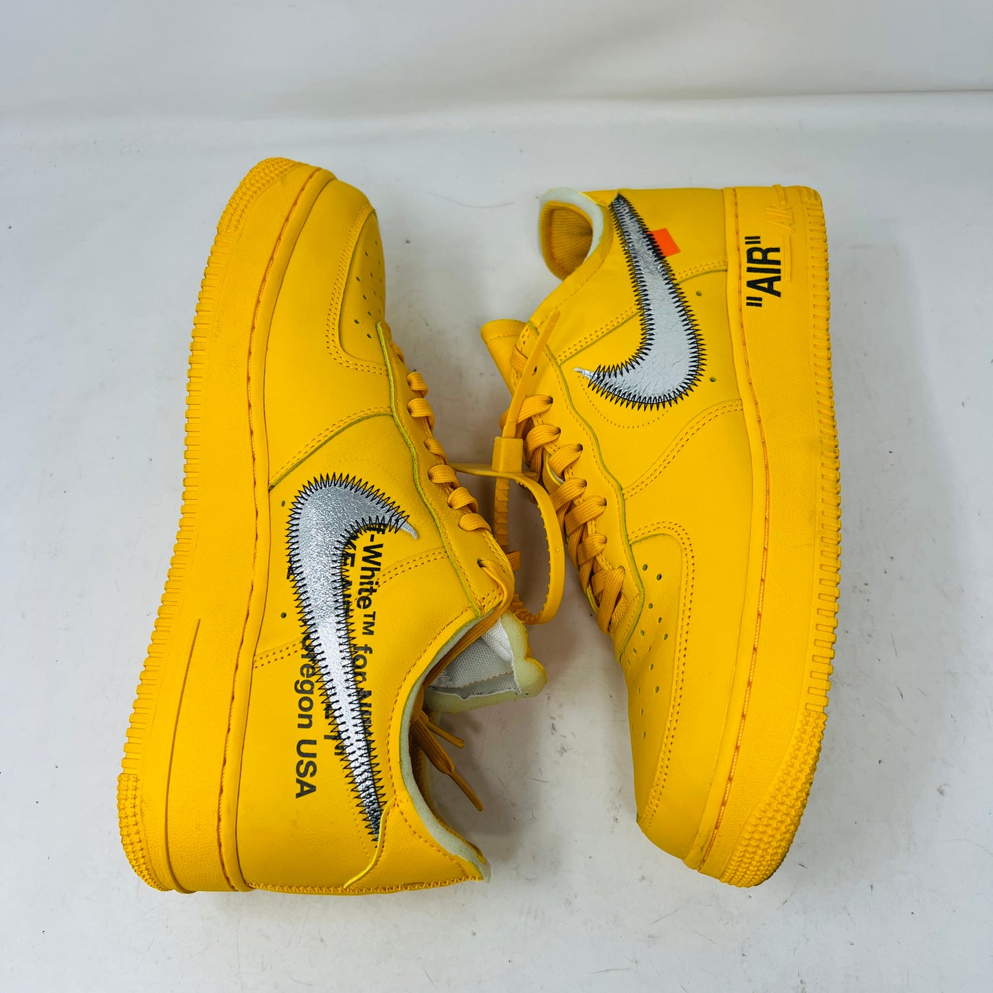 Nike Air Force 1 Low Off-White ICA University Gold