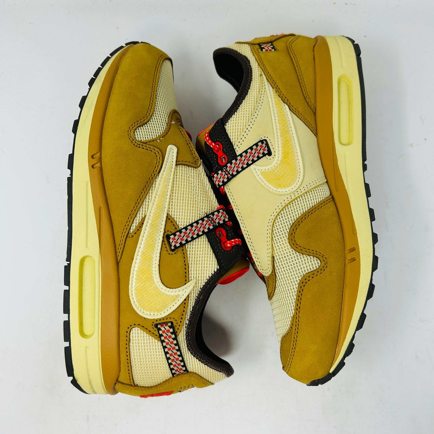 Nike Air Max 1 Travis Scott Cactus Jack Wheat Lemon Drop