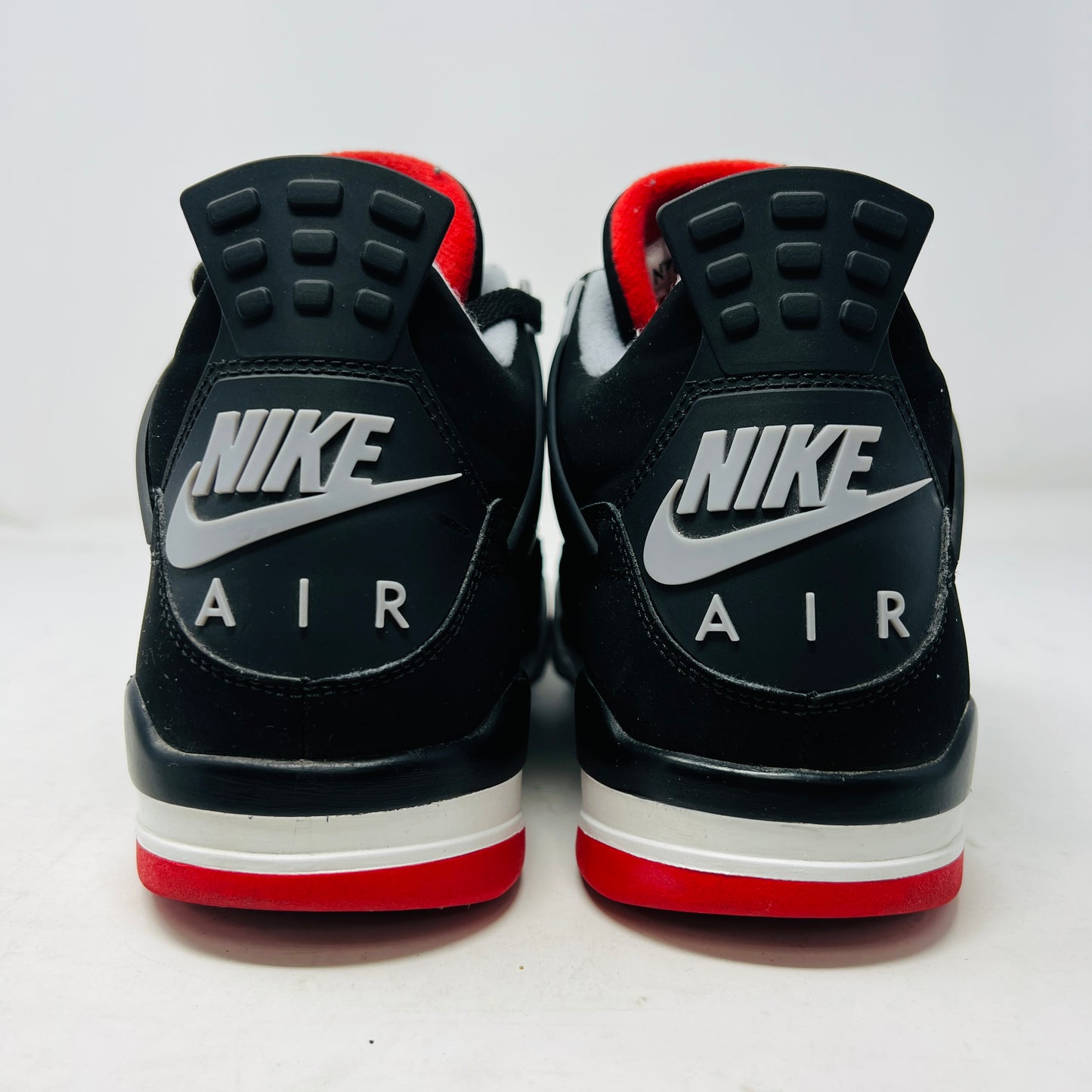 Jordan 4 Retro Bred (2019)