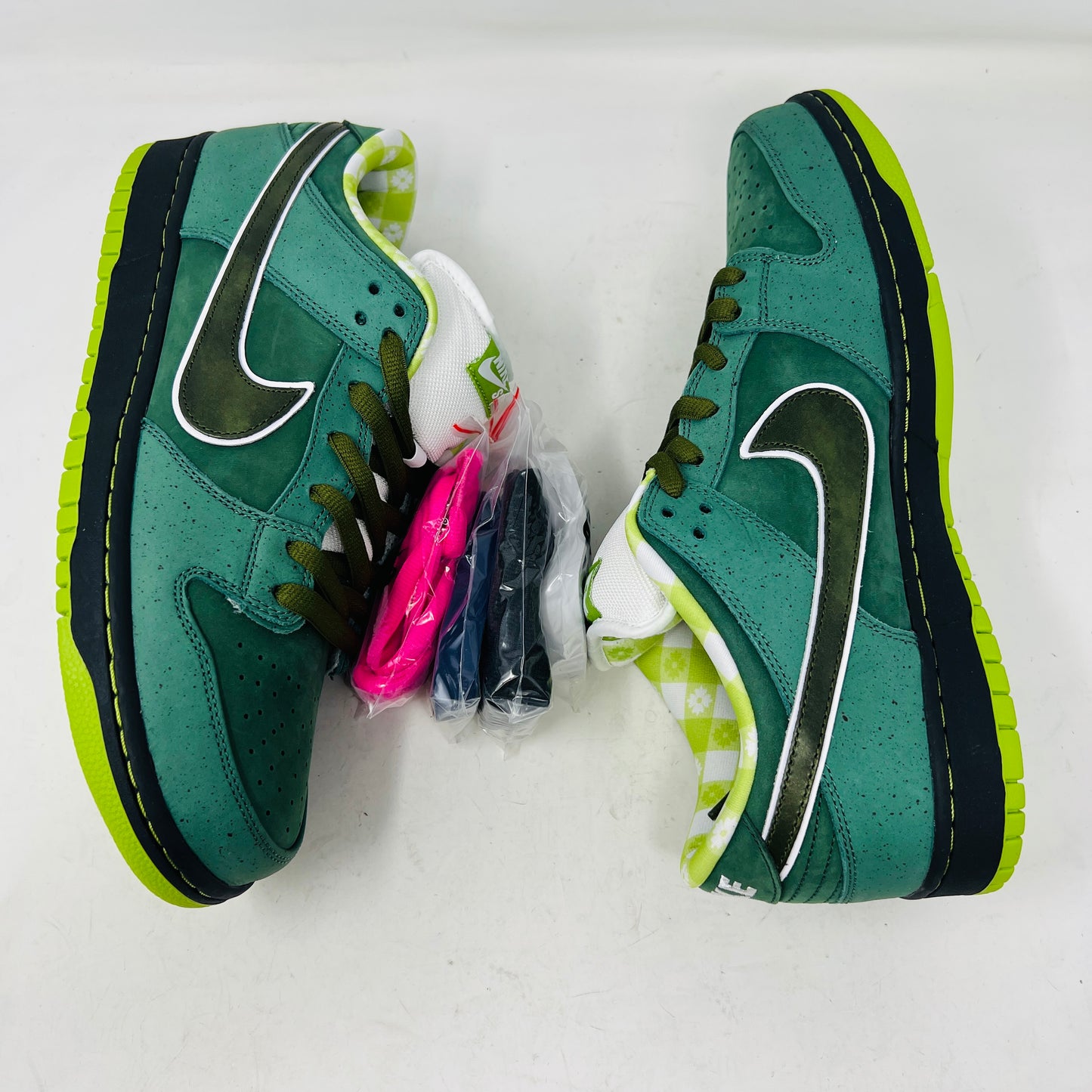 Nike SB Dunk Low Concepts Green Lobster (Special Box)