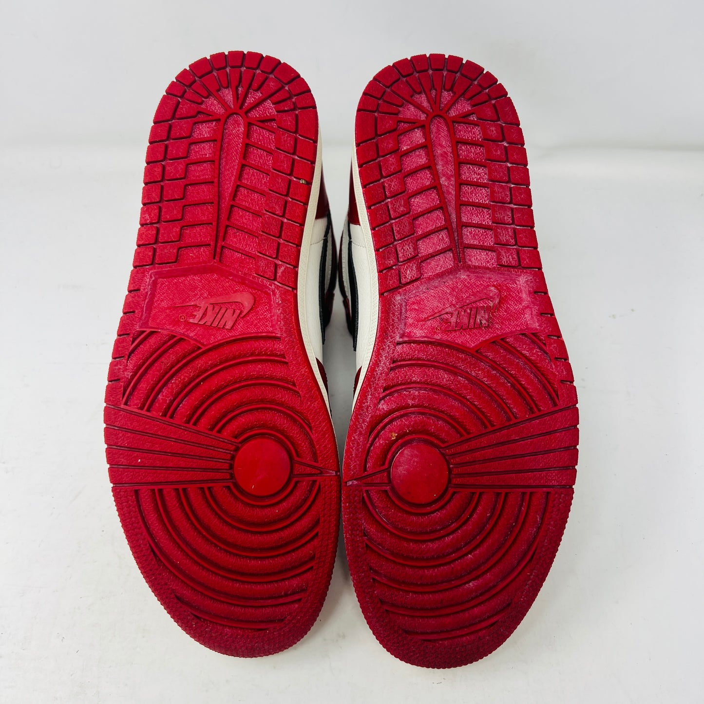 Jordan 1 Retro High OG Chicago Lost and Found