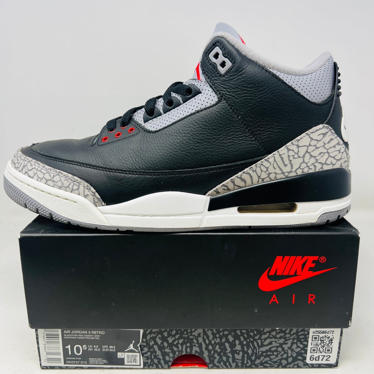 Jordan 3 Retro OG Black Cement (2024)