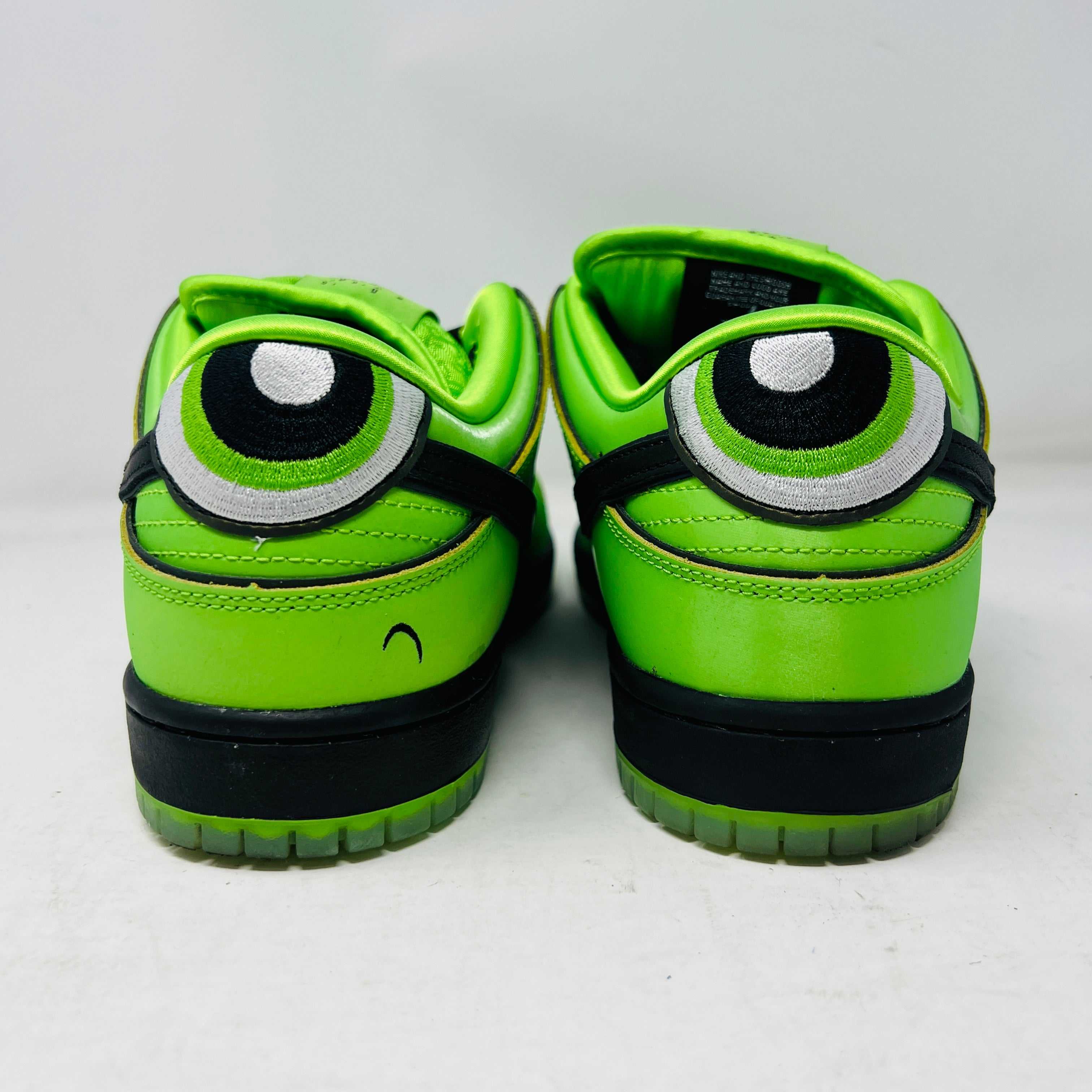 Nike SB Dunk Low The Powerpuff Girls Buttercup - Stylish Skate
