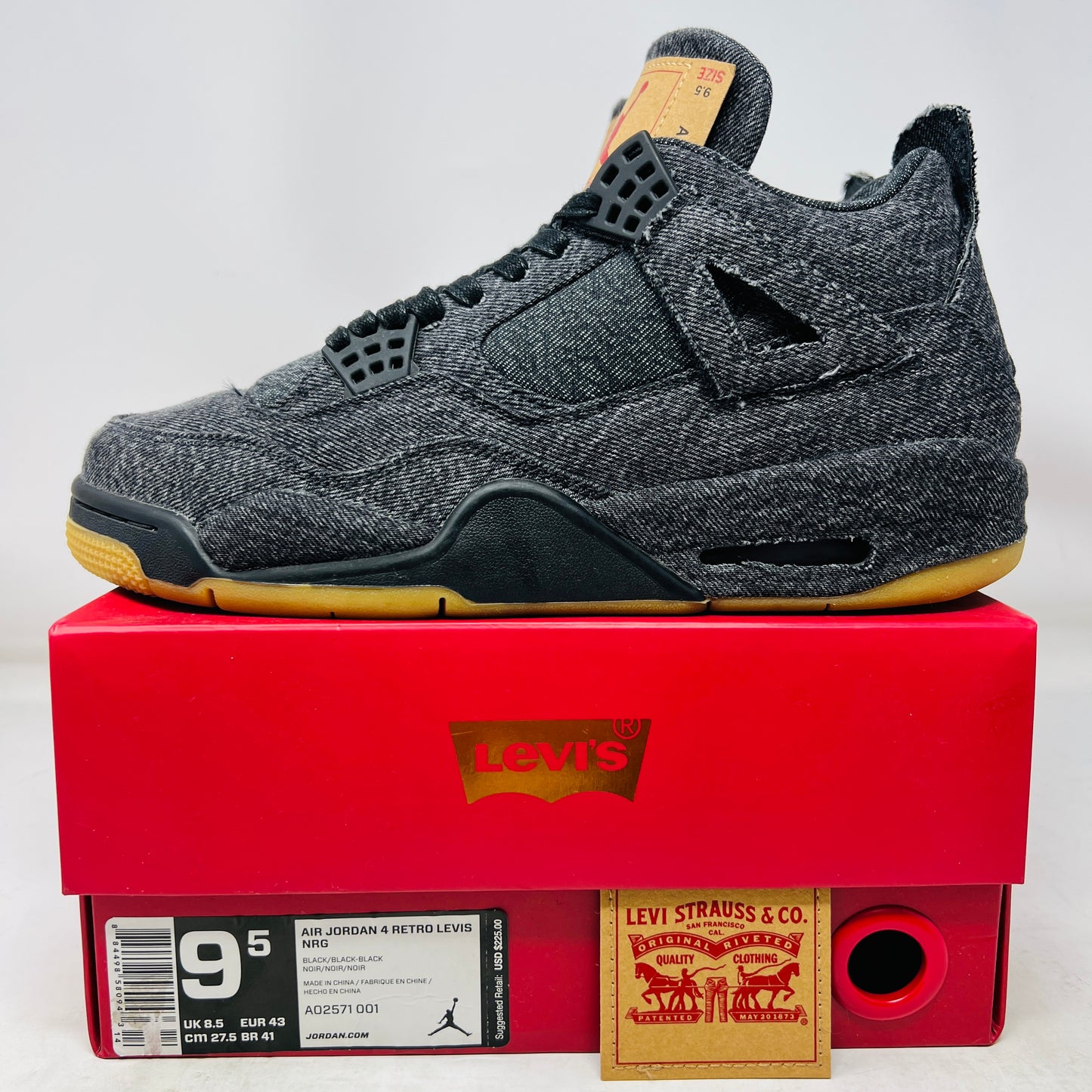 Jordan 4 Retro Levi's Black (Levi's Tag)