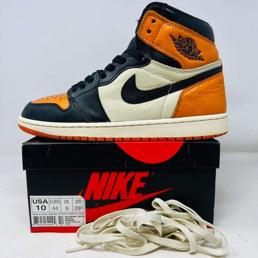Jordan 1 Retro Shattered Backboard 2015 sneaker with orange, black, and white colors on Nike box with extra laces and good condition.