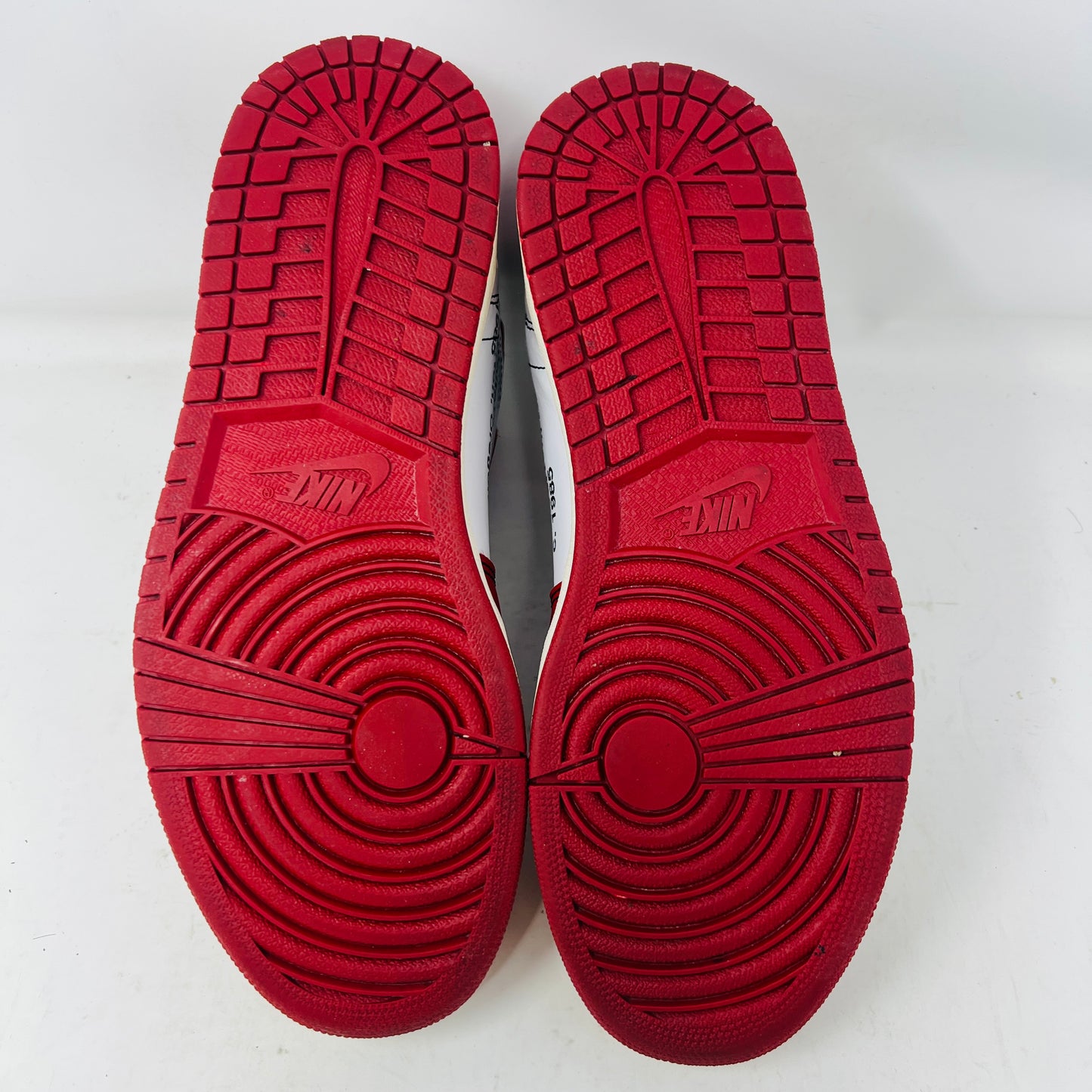 Jordan 1 Retro High Off-White Chicago