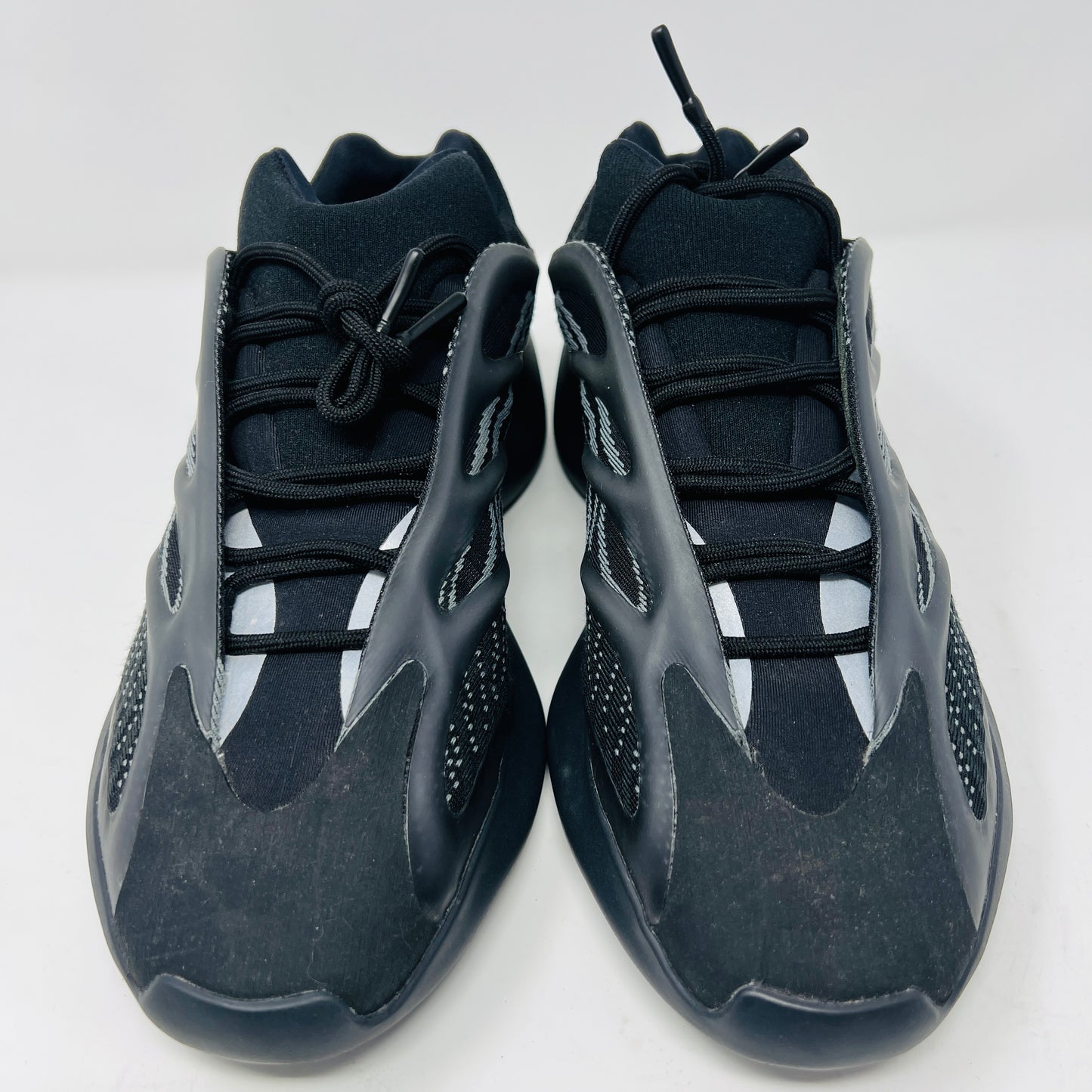 adidas Yeezy 700 V3 Alvah
