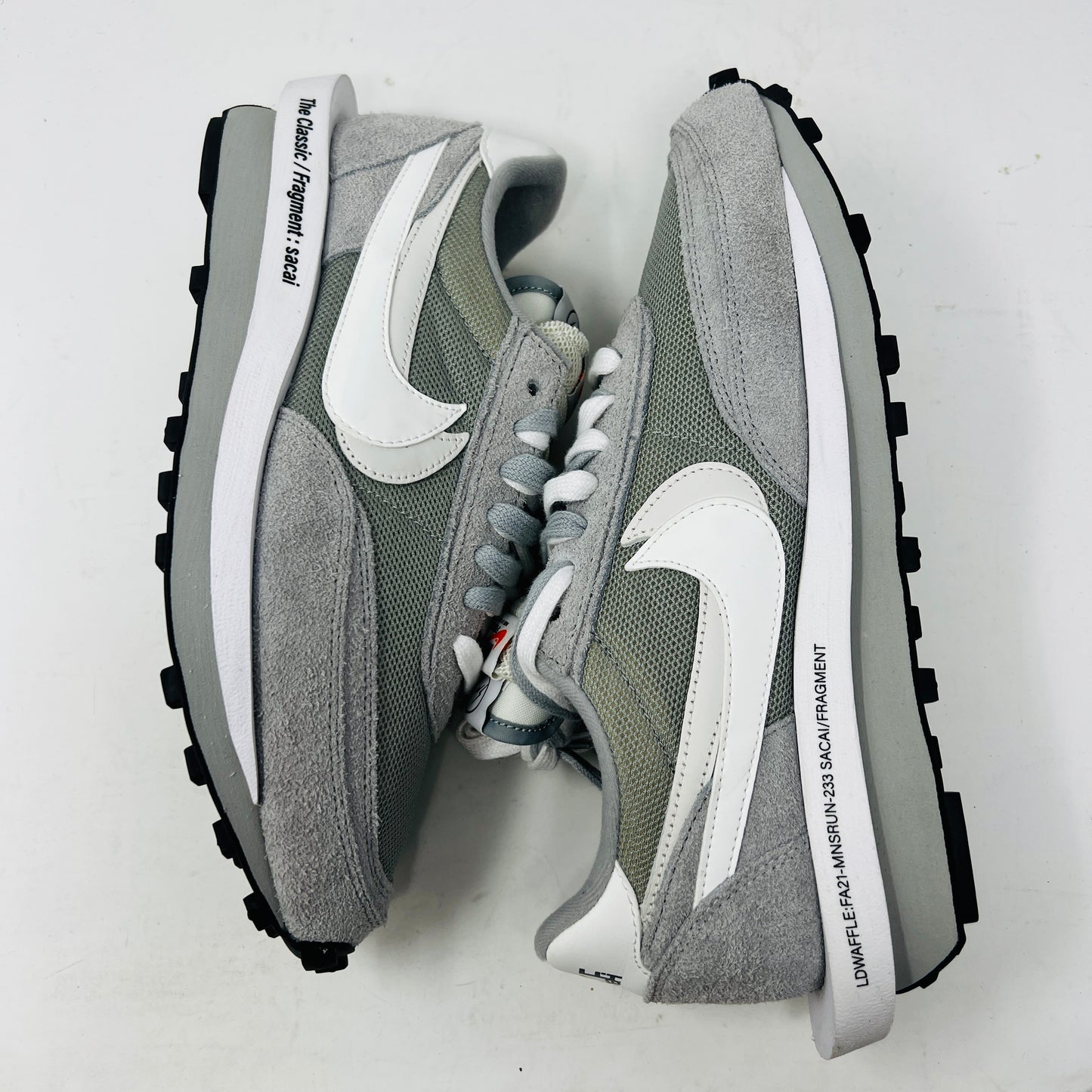 Nike LD Waffle SF sacai Fragment Grey