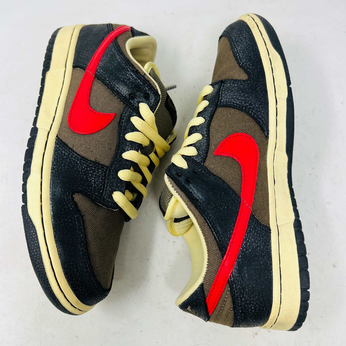 Nike SB Dunk Low Iron Man