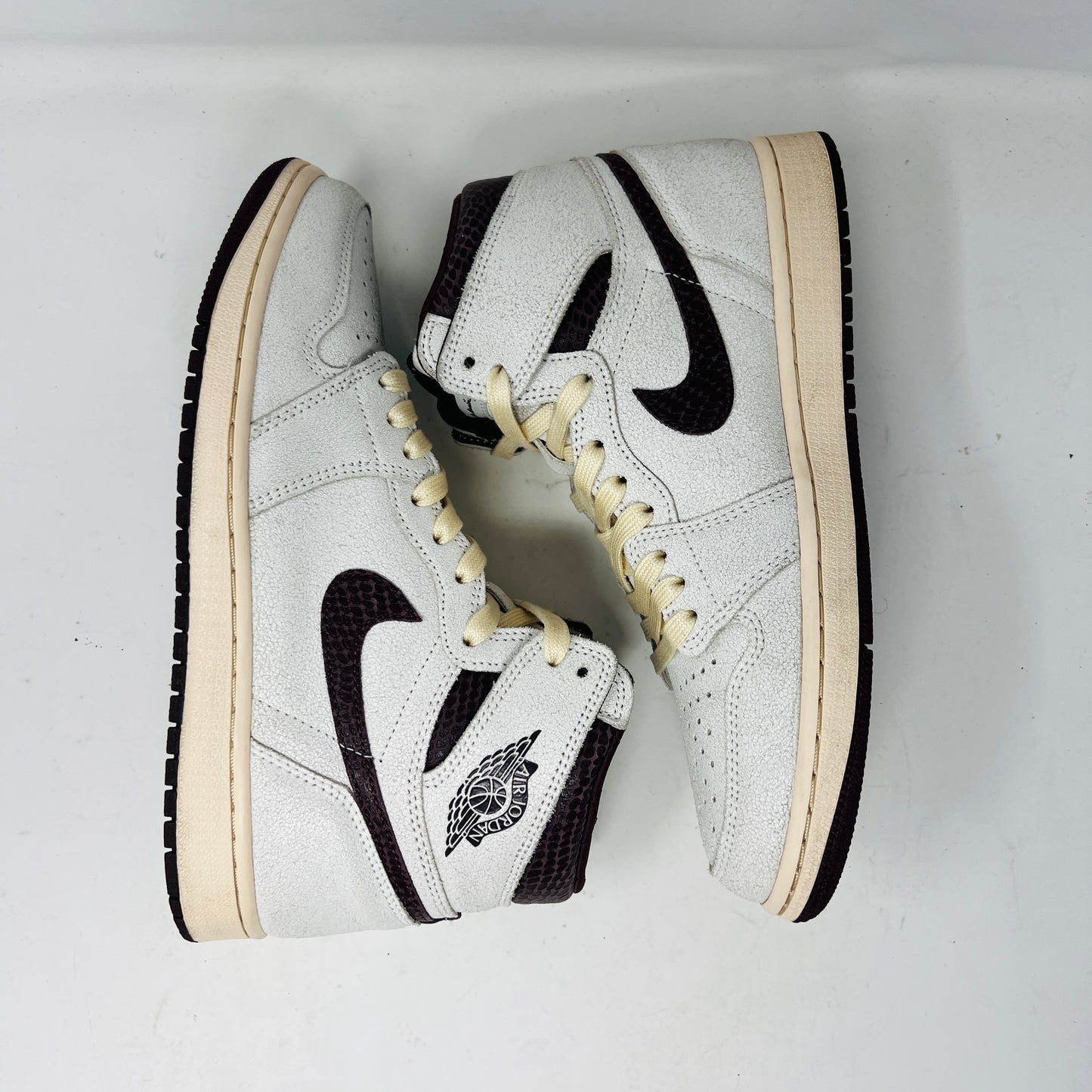 Jordan 1 Retro High OG A Ma Maniére