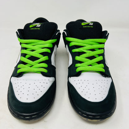 Nike SB Dunk Low Staple Panda Pigeon