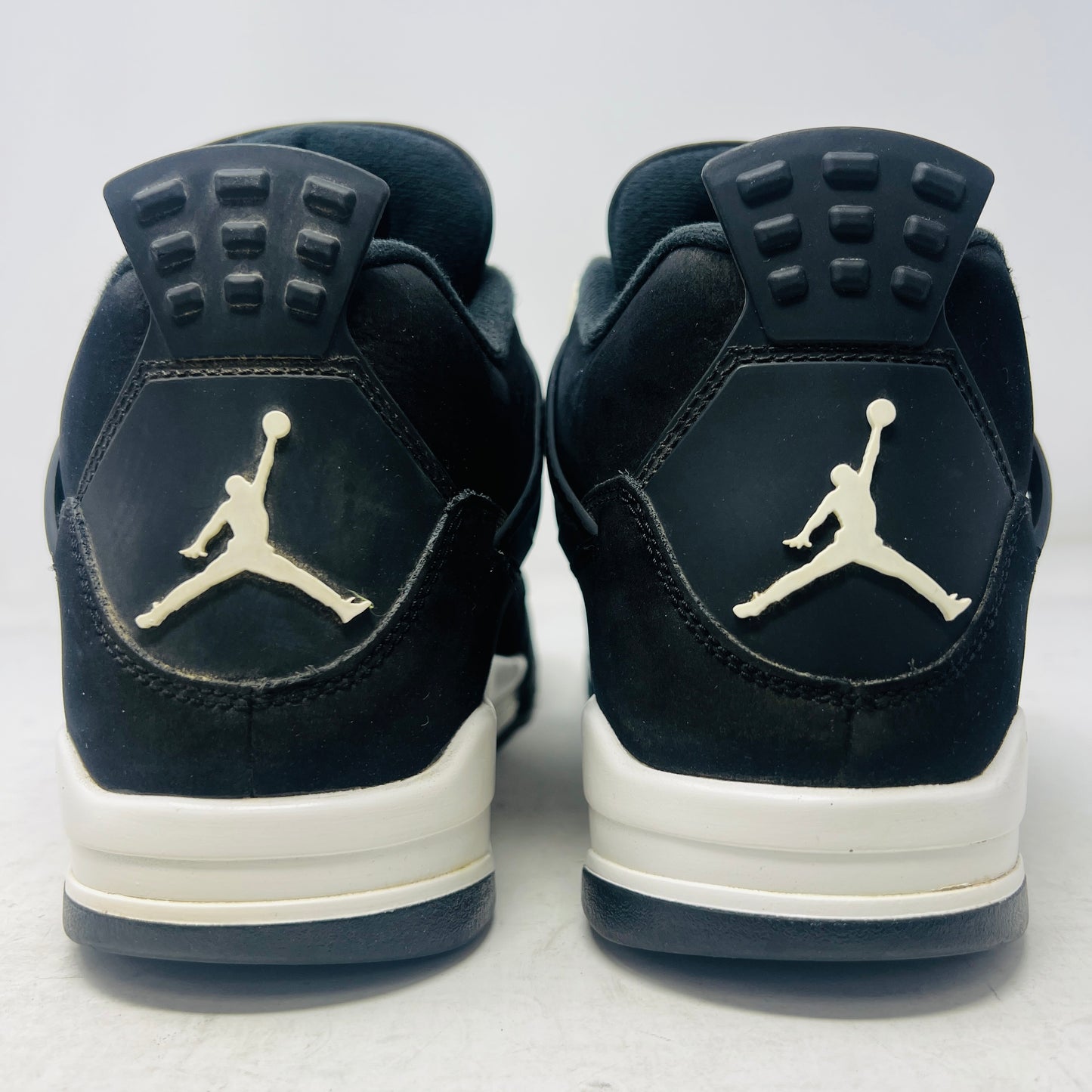 Jordan 4 Retro White Thunder