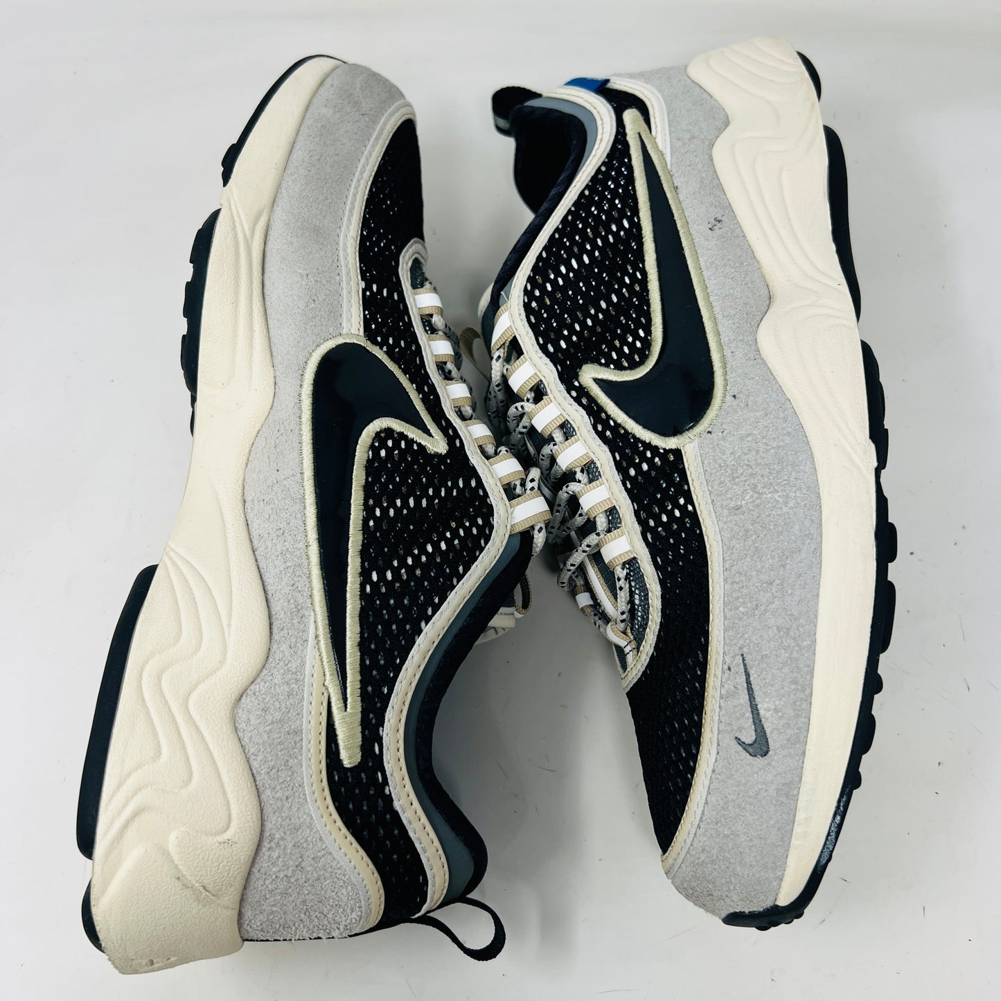 Nike Air Zoom Spiridon Undefeated Phantom