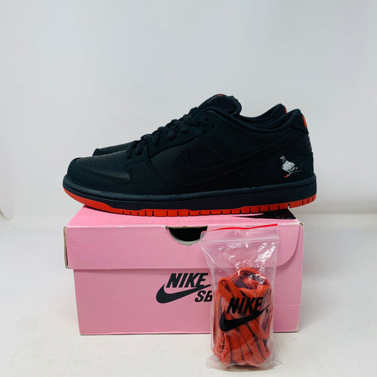 Nike SB Dunk Low Black Pigeon
