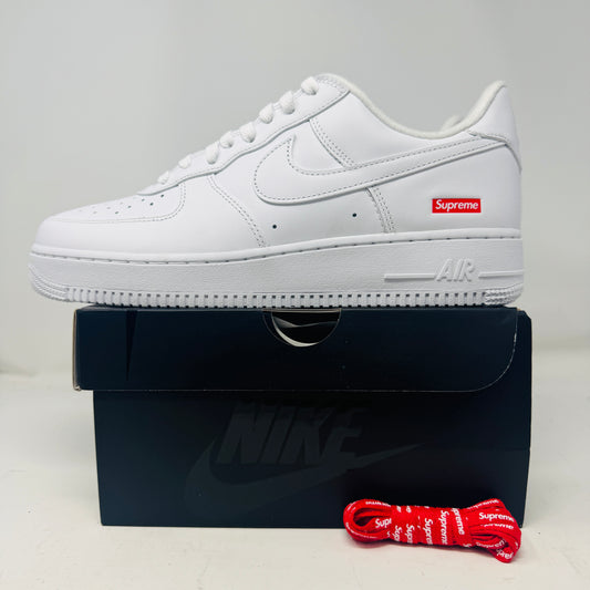 Nike Air Force 1 Low Supreme White