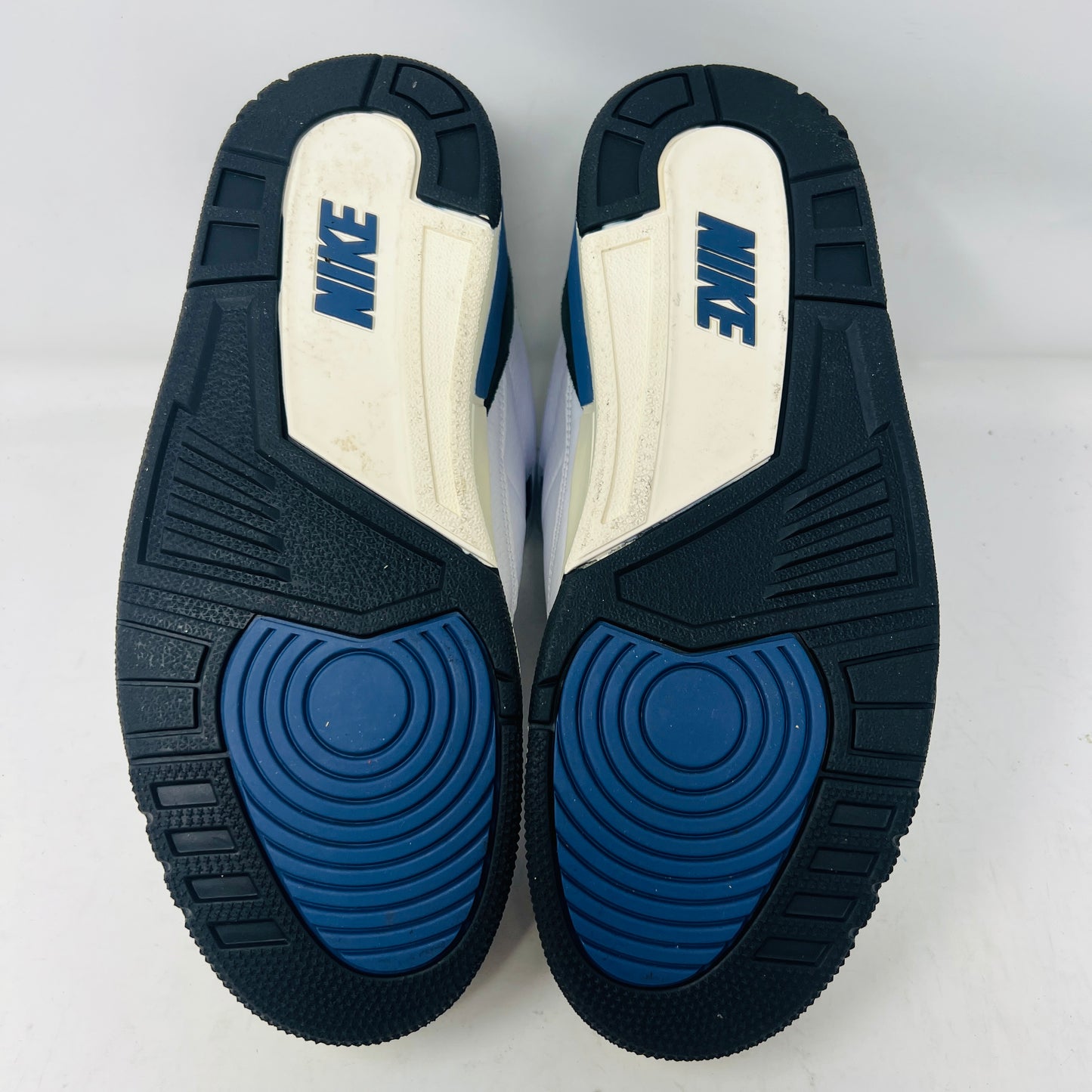 Jordan 3 Retro OG SP A Ma Maniére Diffused Blue
