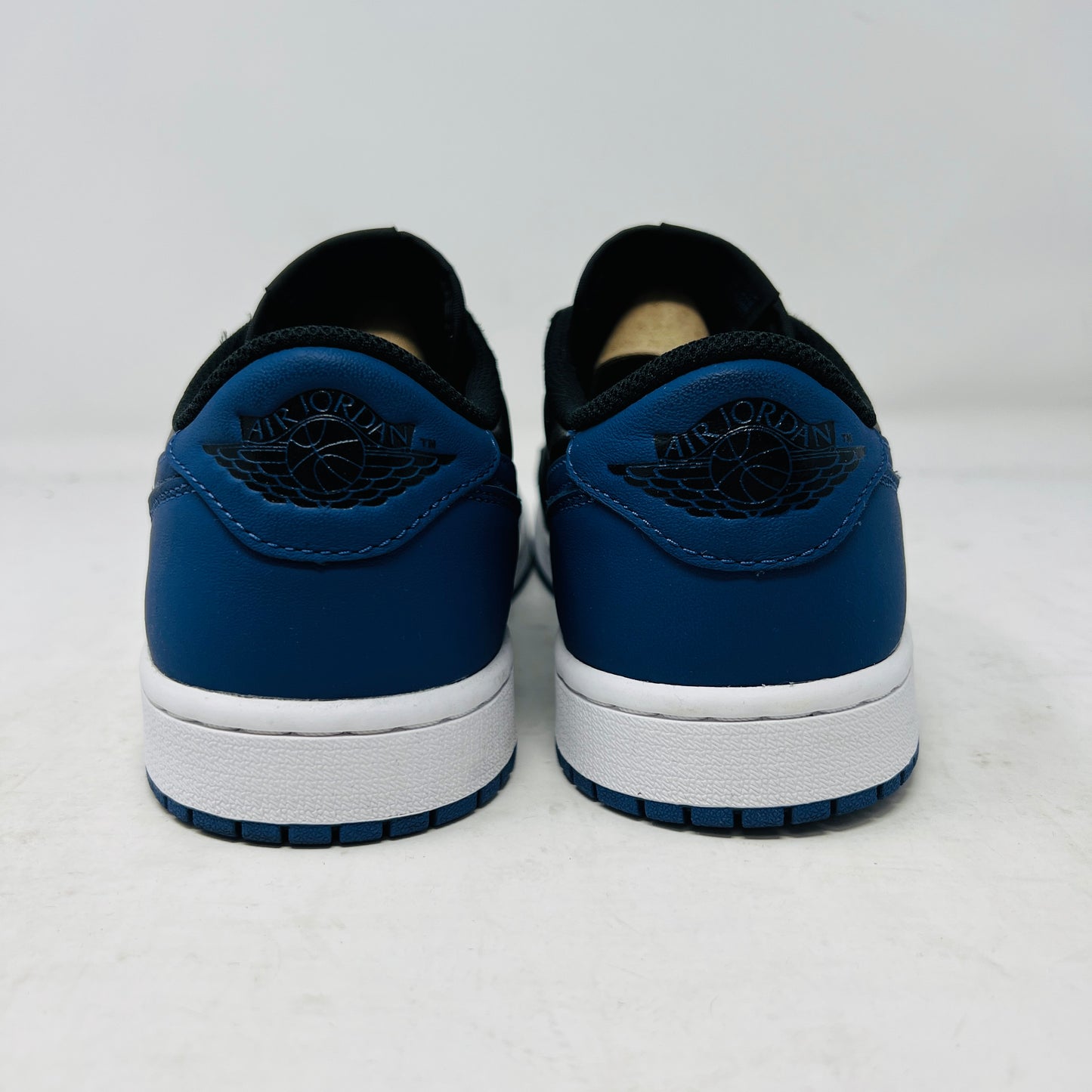 Jordan 1 Retro Low OG Mystic Navy