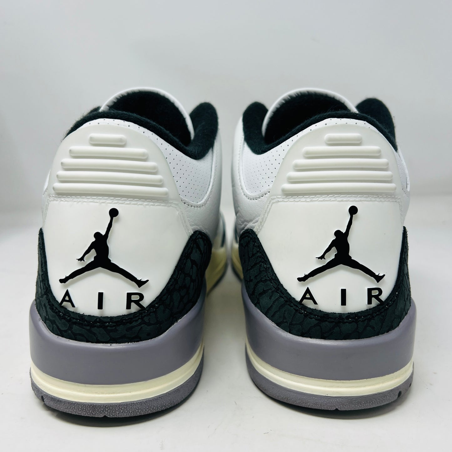 Jordan 3 Retro Cement Grey